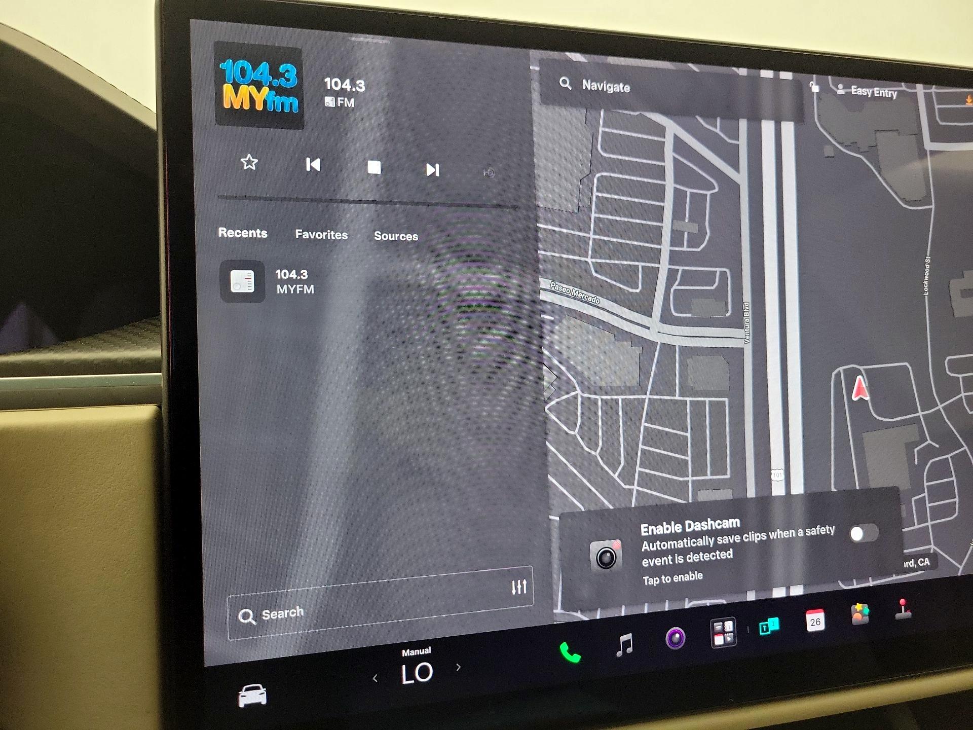 Thumbnail: 2022 Tesla Model X - 15