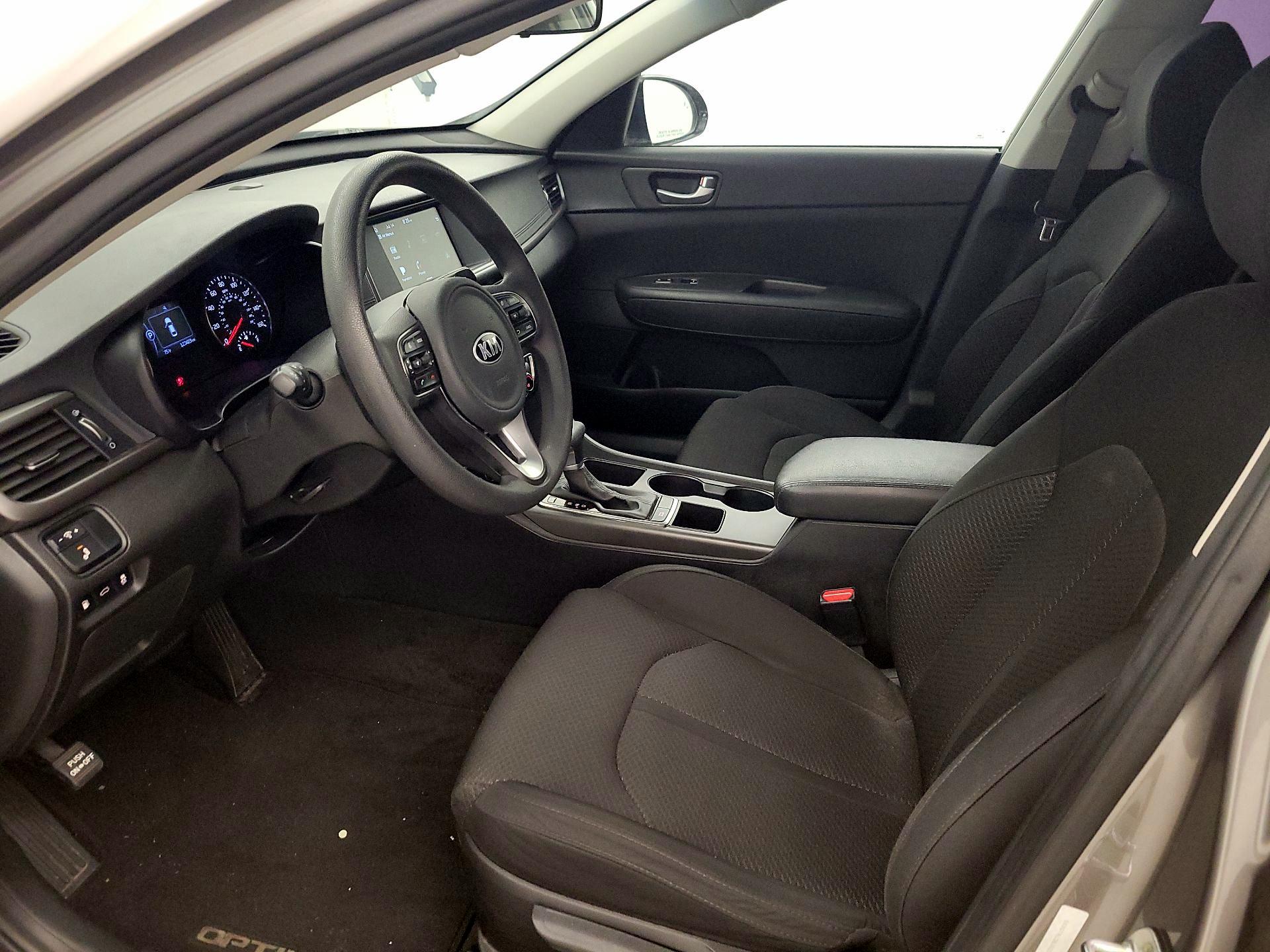 Thumbnail: 2018 Kia Optima - 11