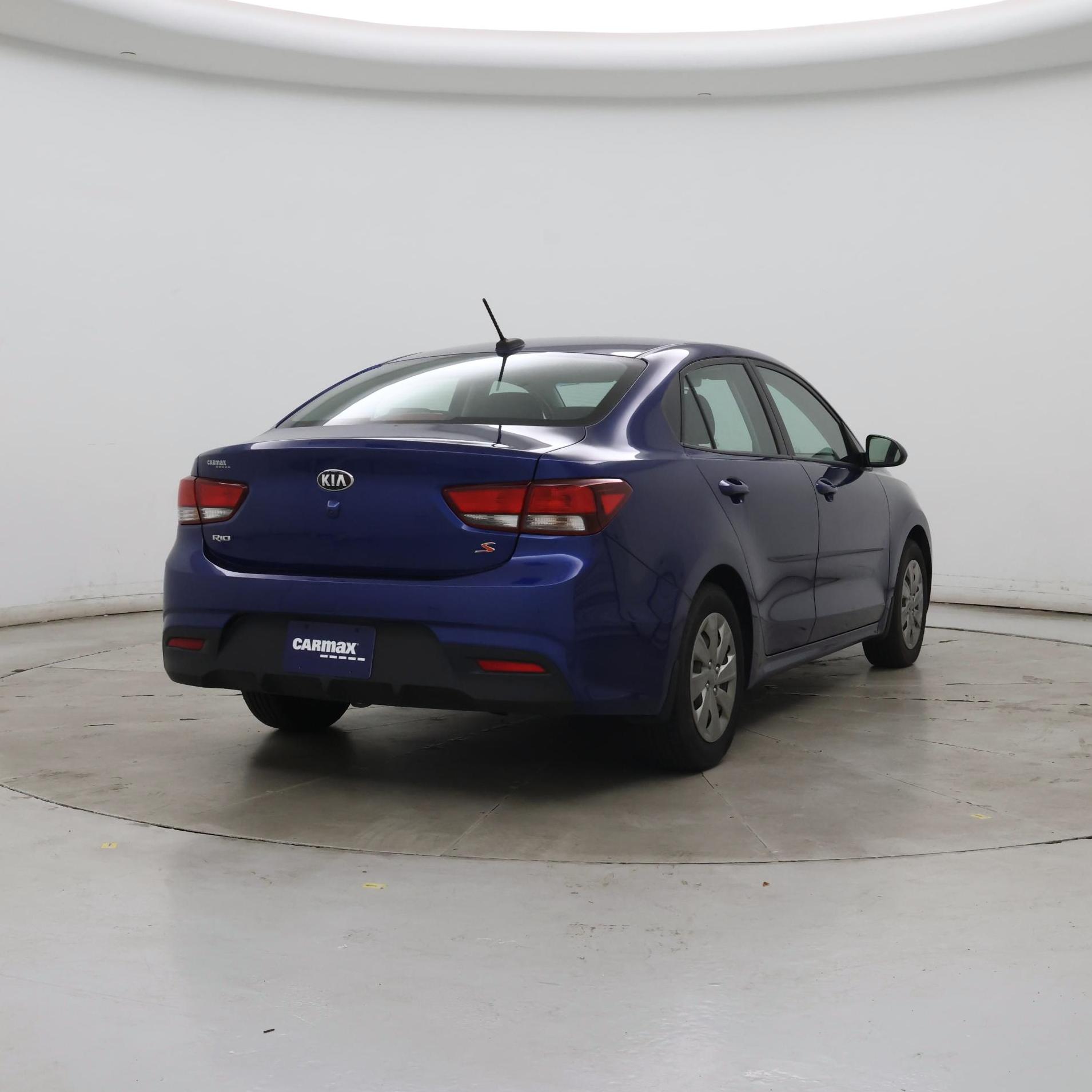 Thumbnail: 2019 Kia Rio - 8