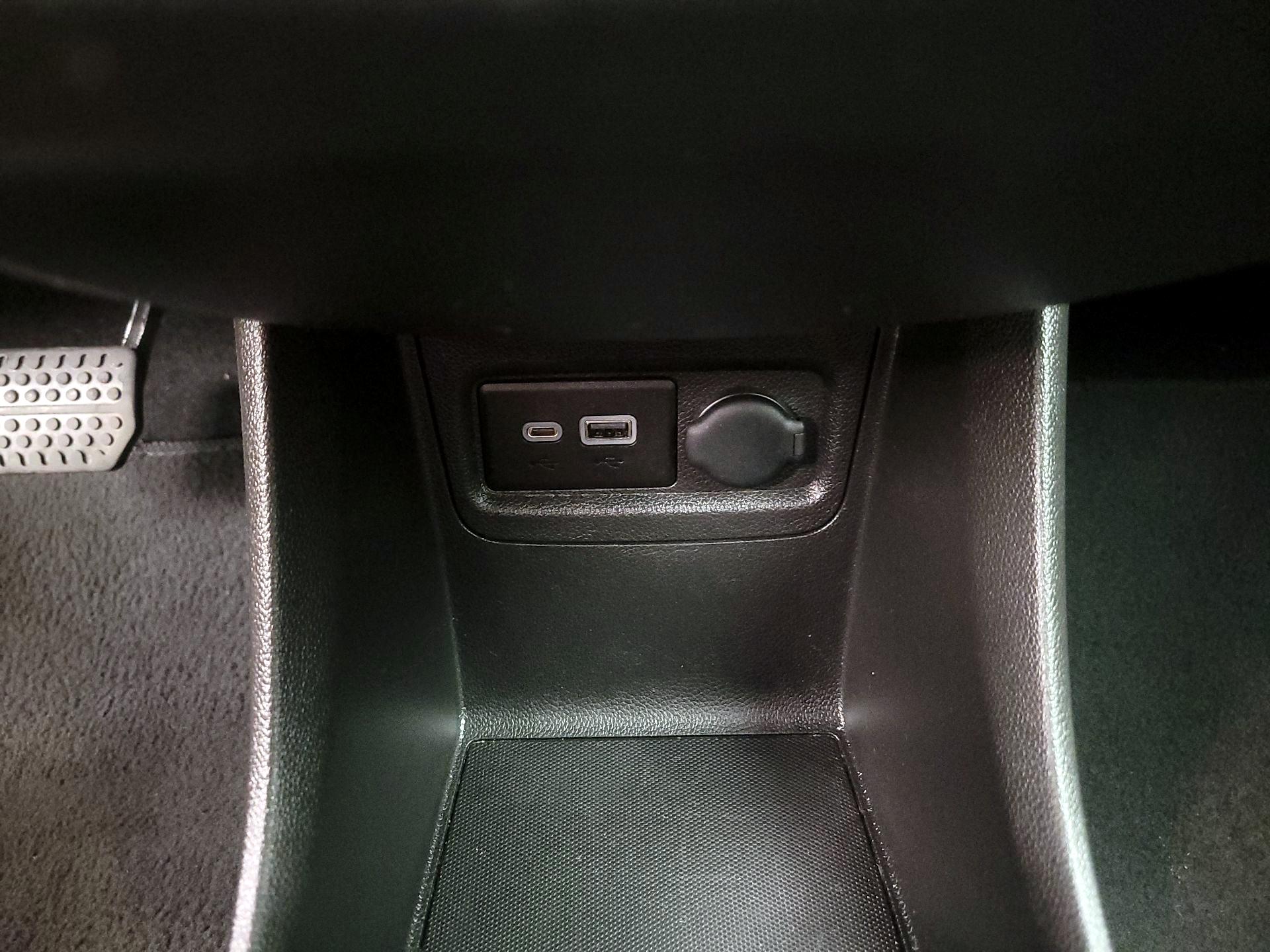 Thumbnail: 2020 Chevrolet Spark - 17