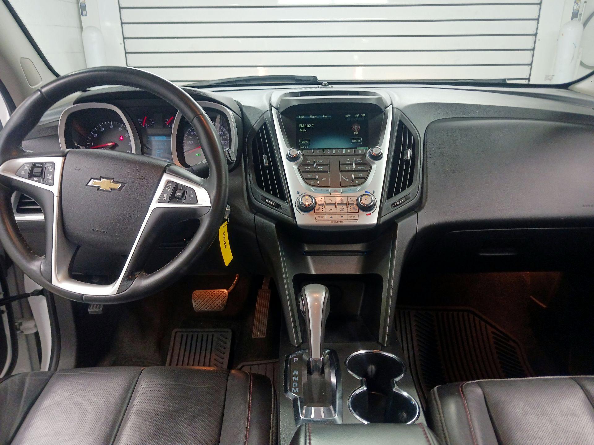 Thumbnail: 2015 Chevrolet Equinox - 9