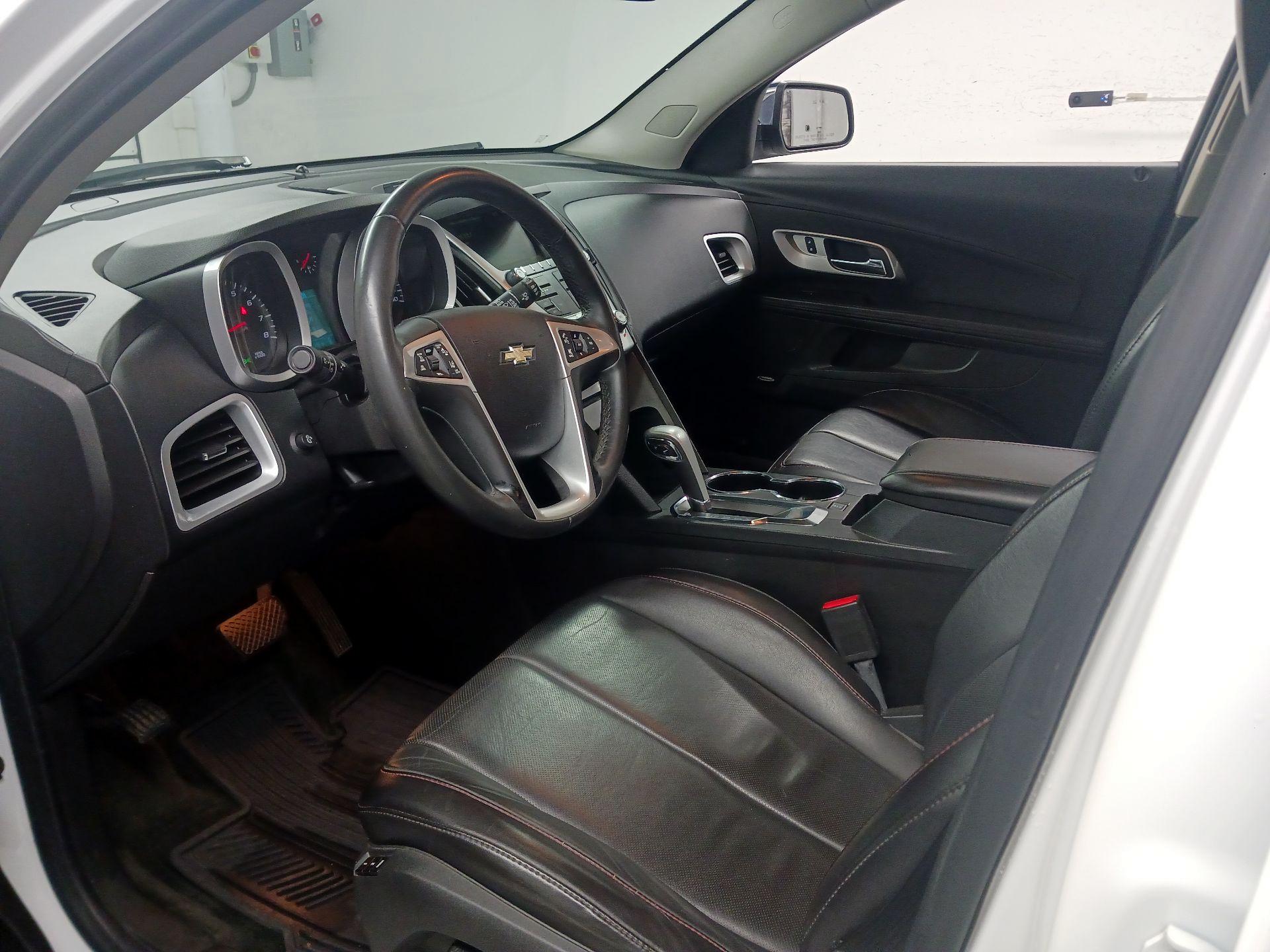 Thumbnail: 2015 Chevrolet Equinox - 11