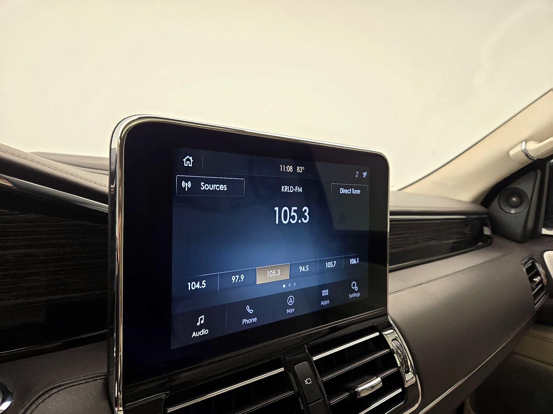 Thumbnail: 2020 Lincoln Navigator - 16