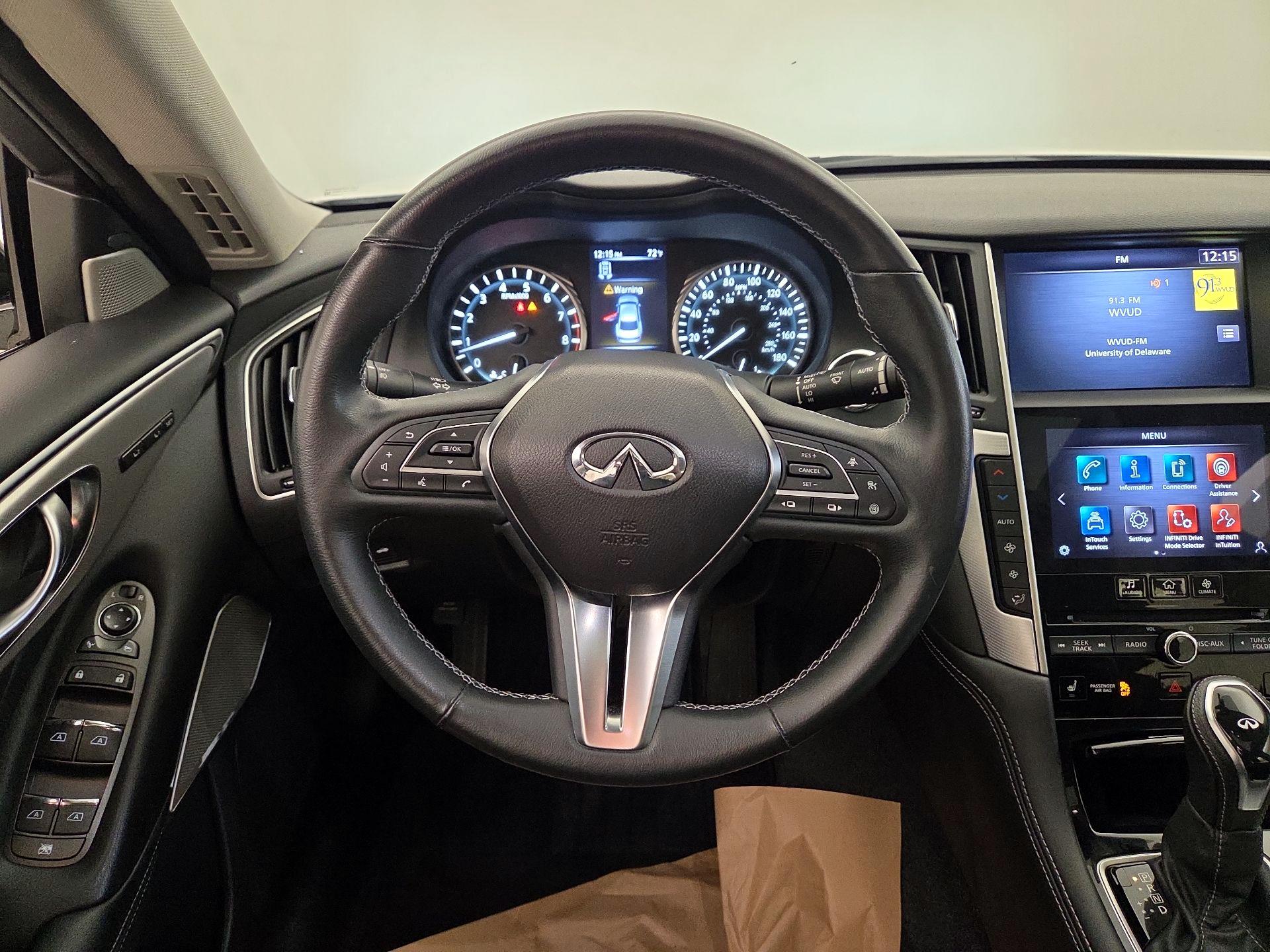 Thumbnail: 2022 INFINITI Q50 - 10