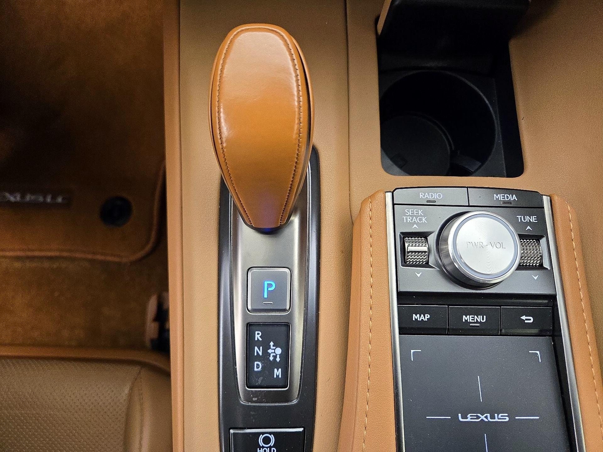 Thumbnail: 2021 Lexus LC - 18