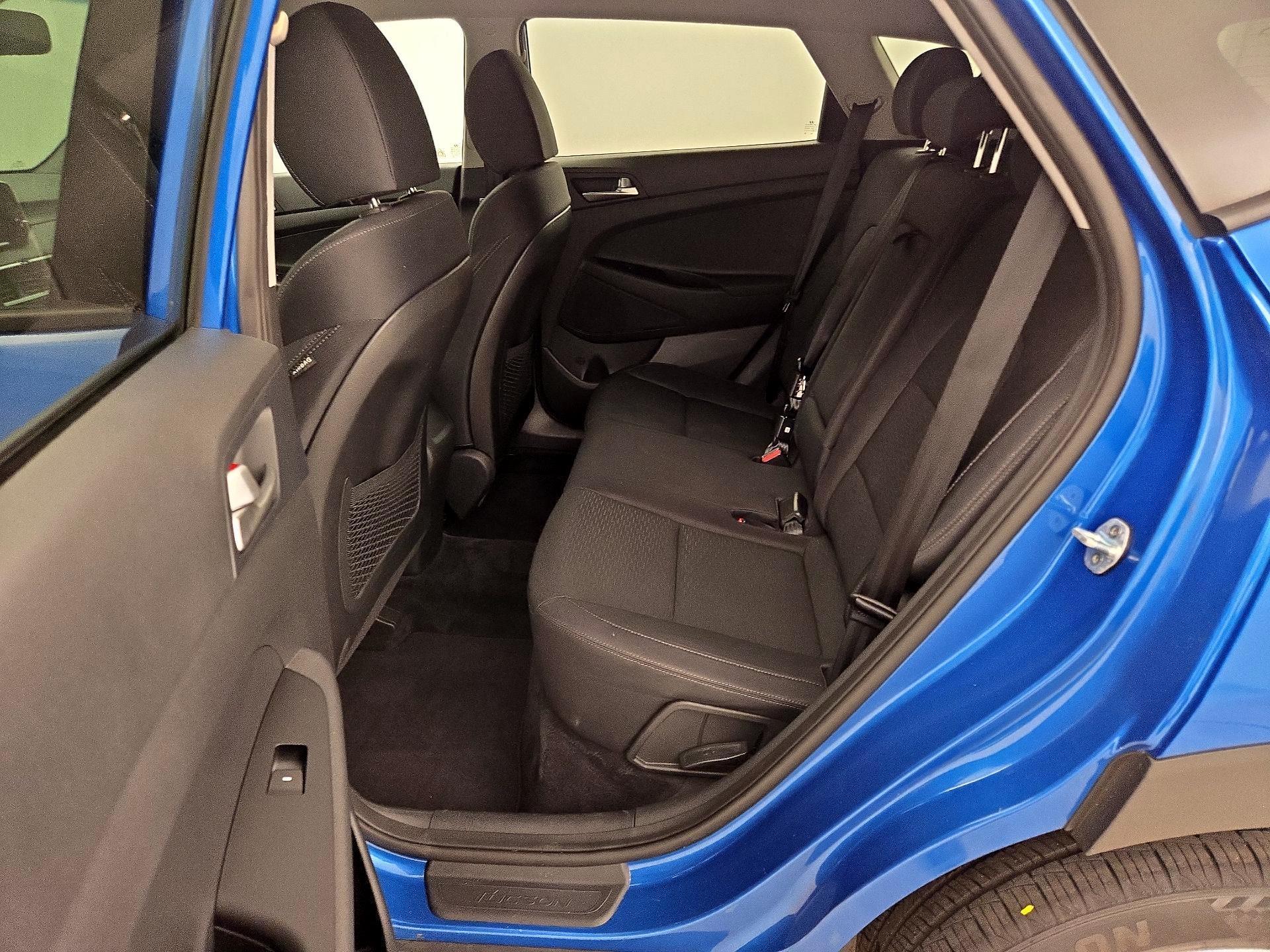 Thumbnail: 2019 Hyundai Tucson - 19
