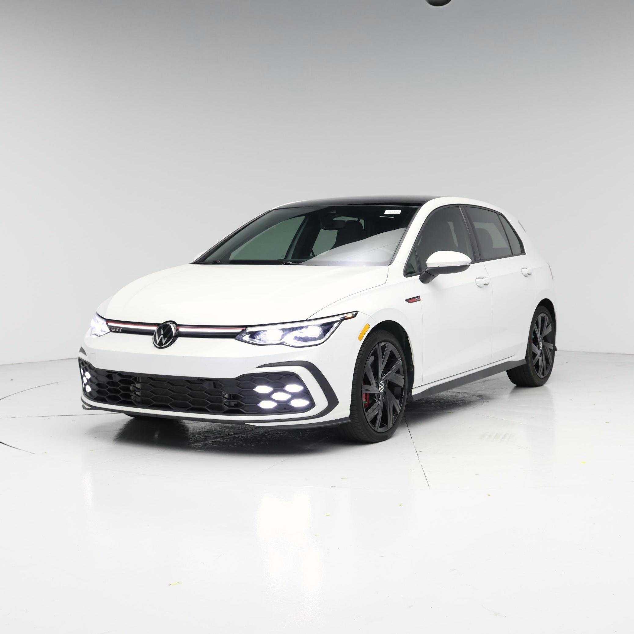 Thumbnail: 2022 Volkswagen Golf - 4