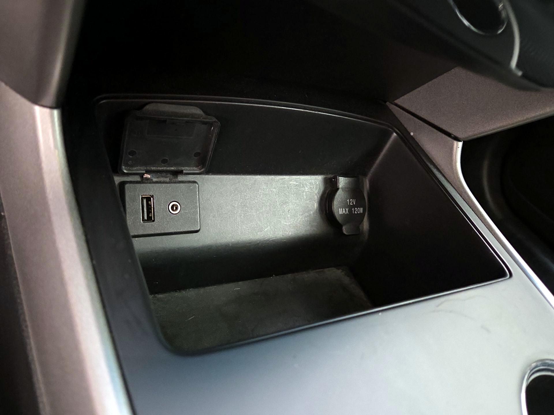 Thumbnail: 2015 Nissan Altima - 19