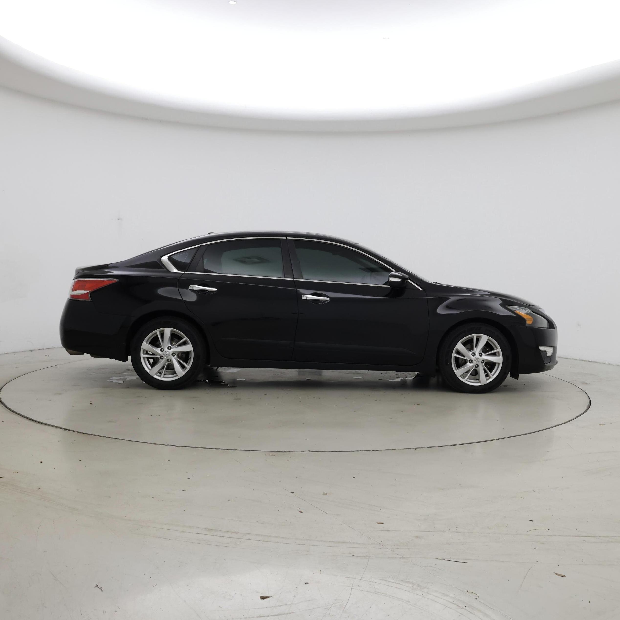 Thumbnail: 2015 Nissan Altima - 7