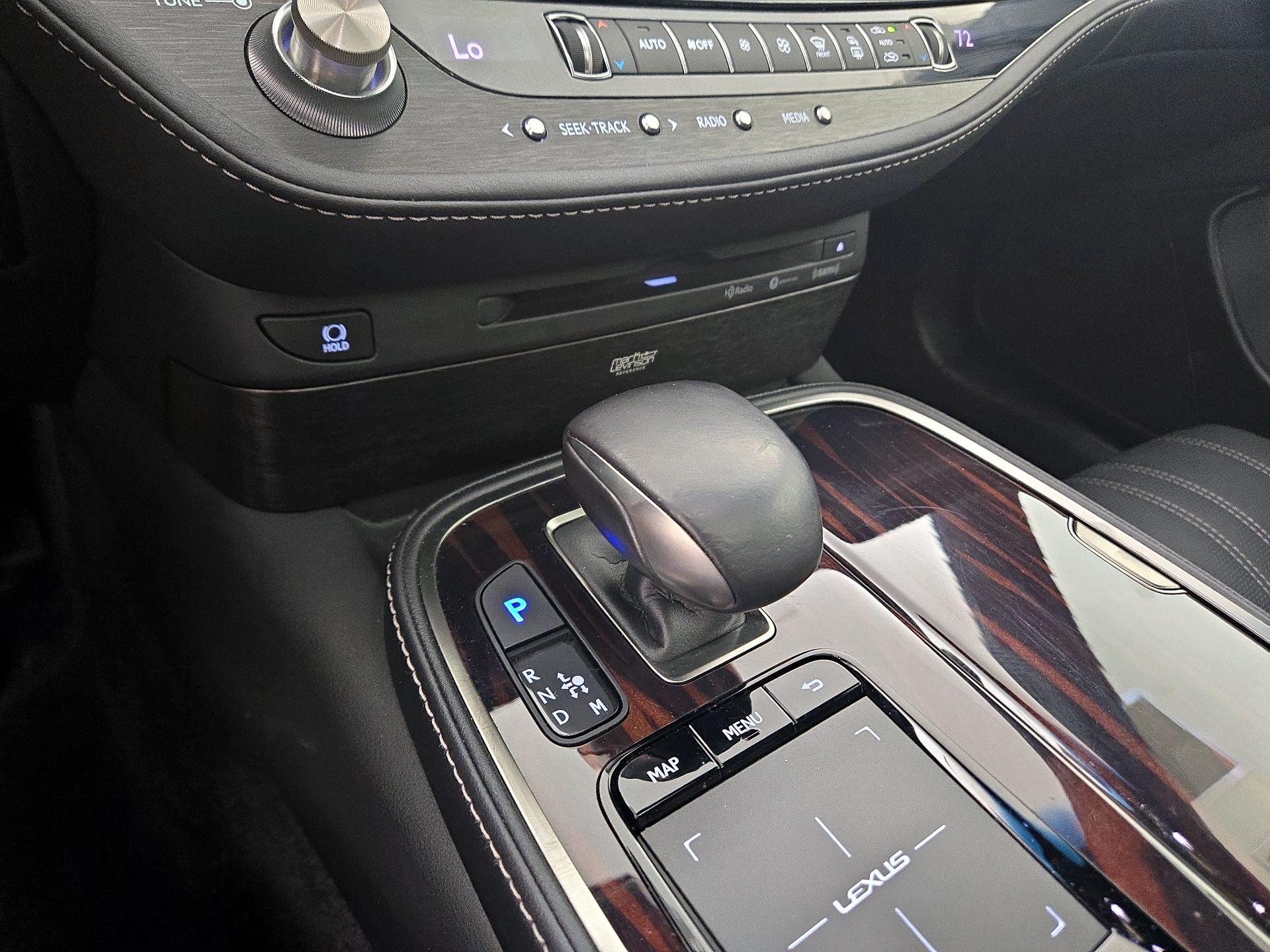 Thumbnail: 2018 Lexus LS - 15