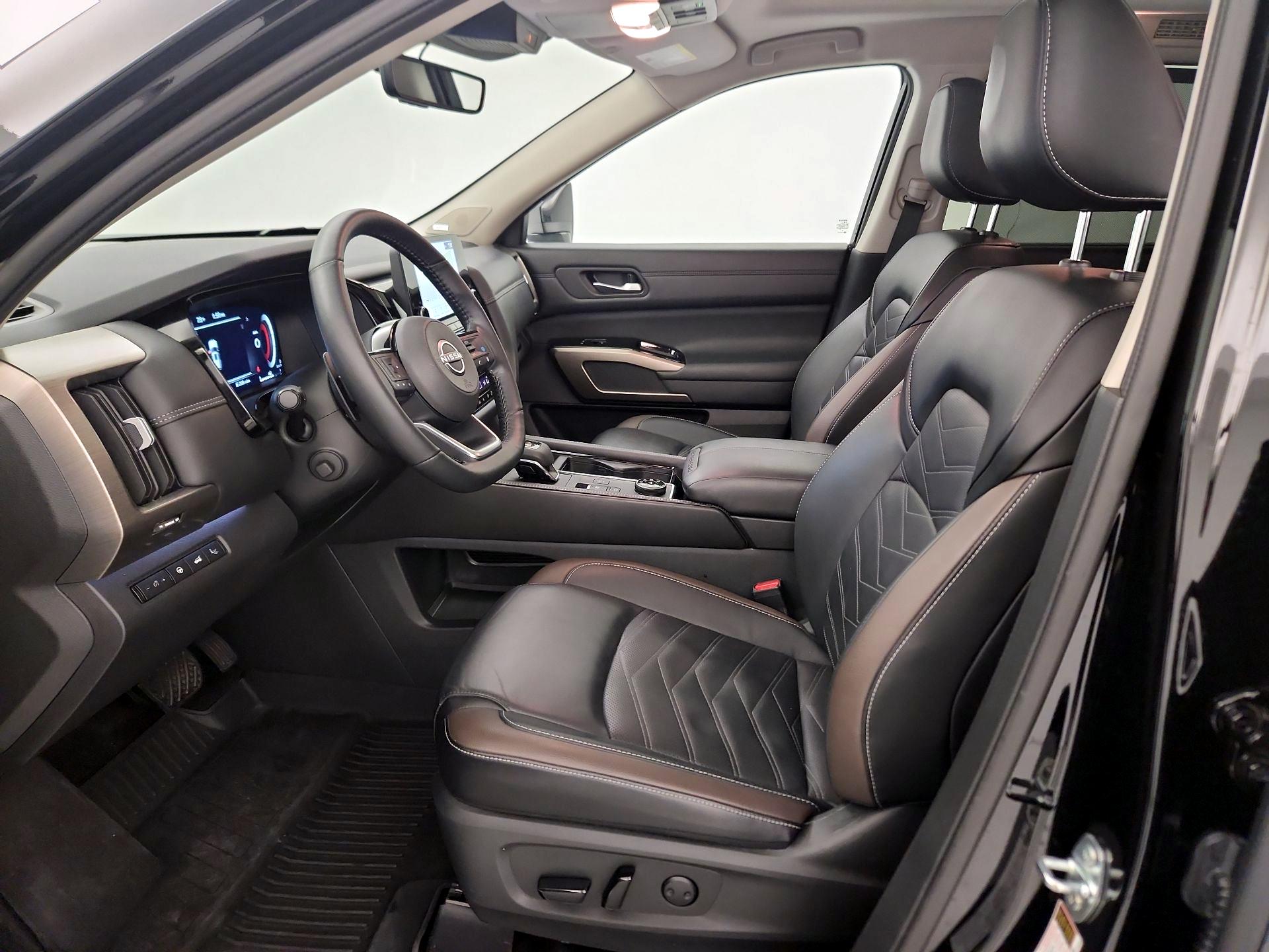 Thumbnail: 2024 Nissan Pathfinder - 11