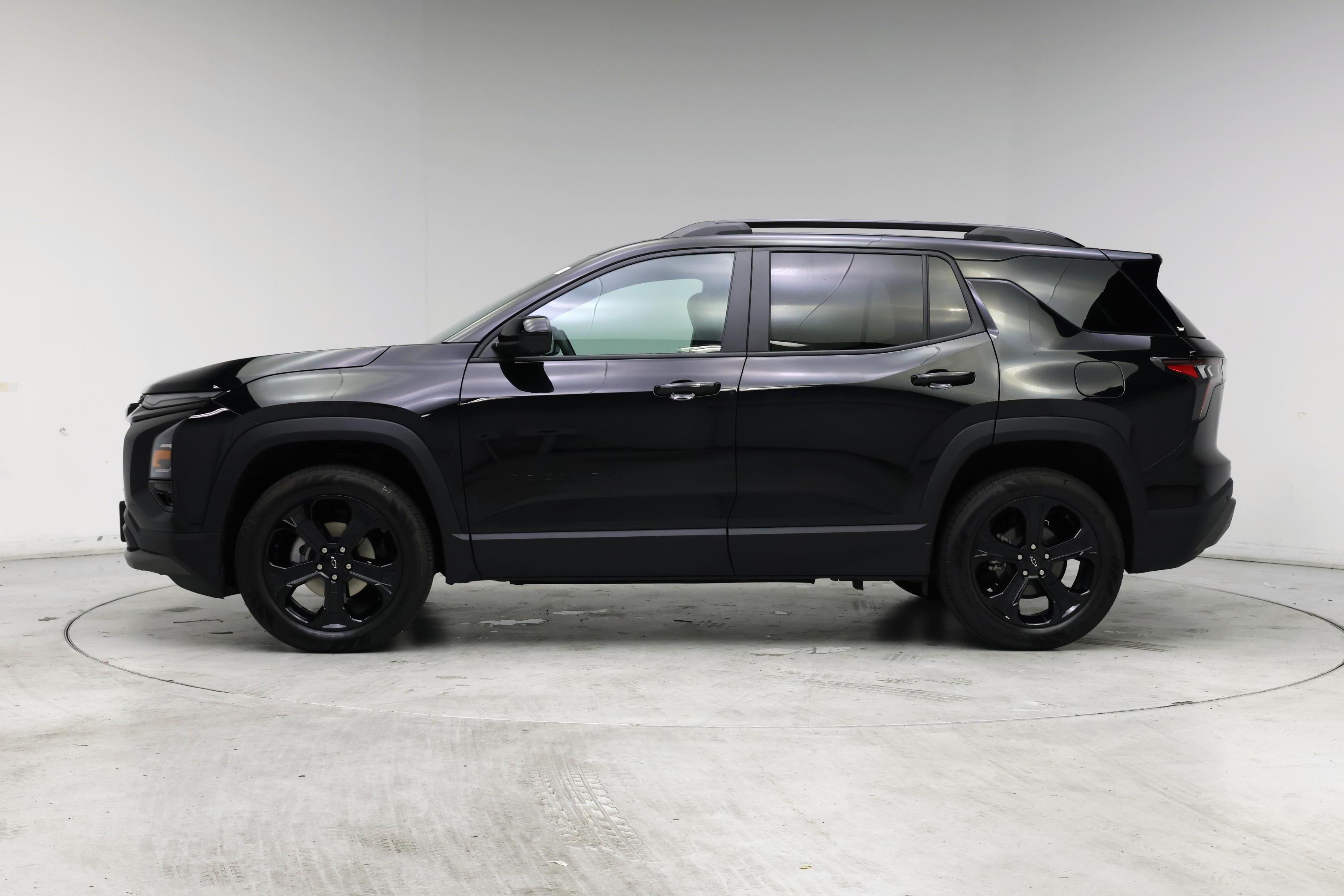 Thumbnail: 2025 Chevrolet Equinox - 3