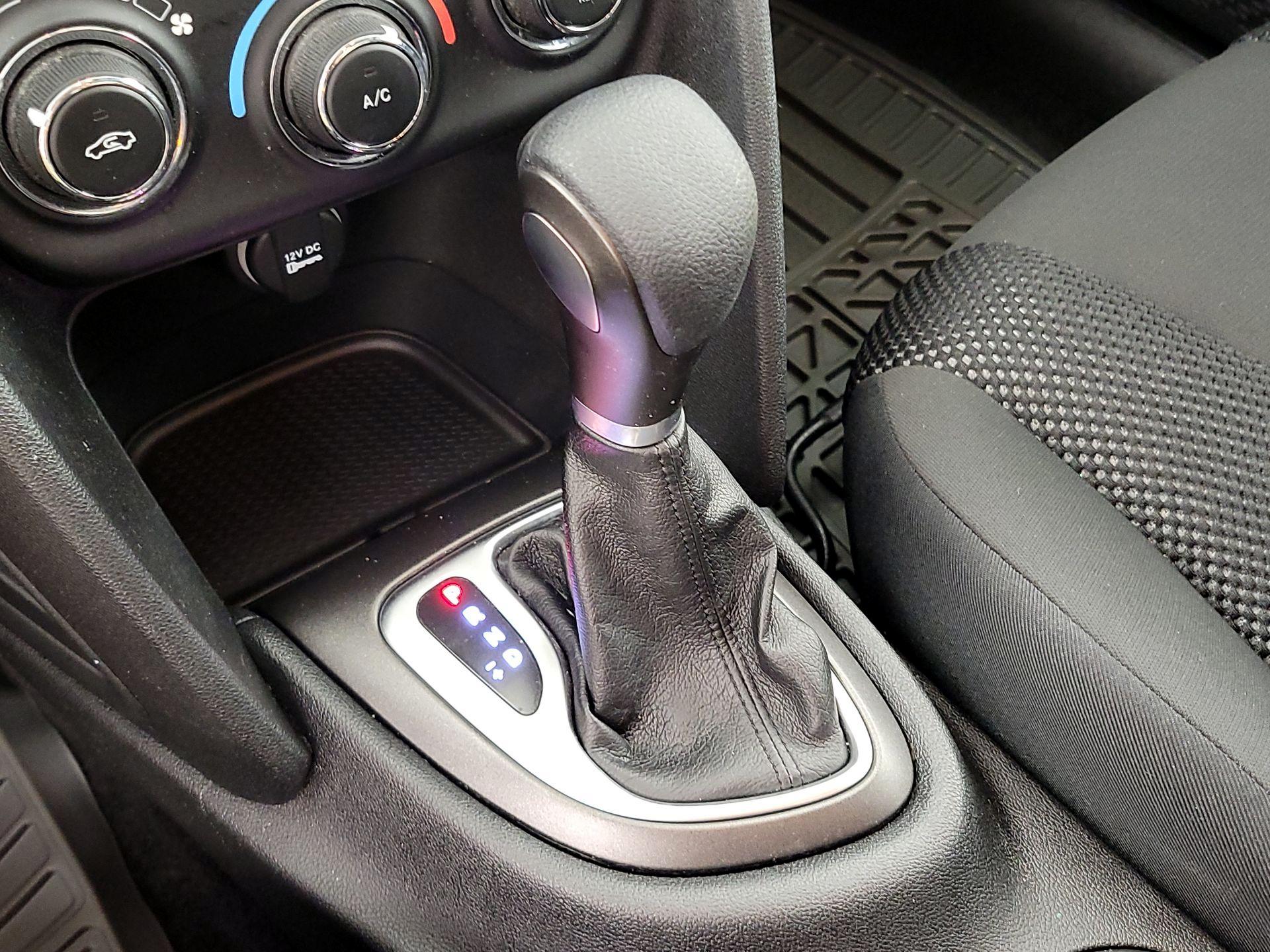 Thumbnail: 2016 Dodge Dart - 16