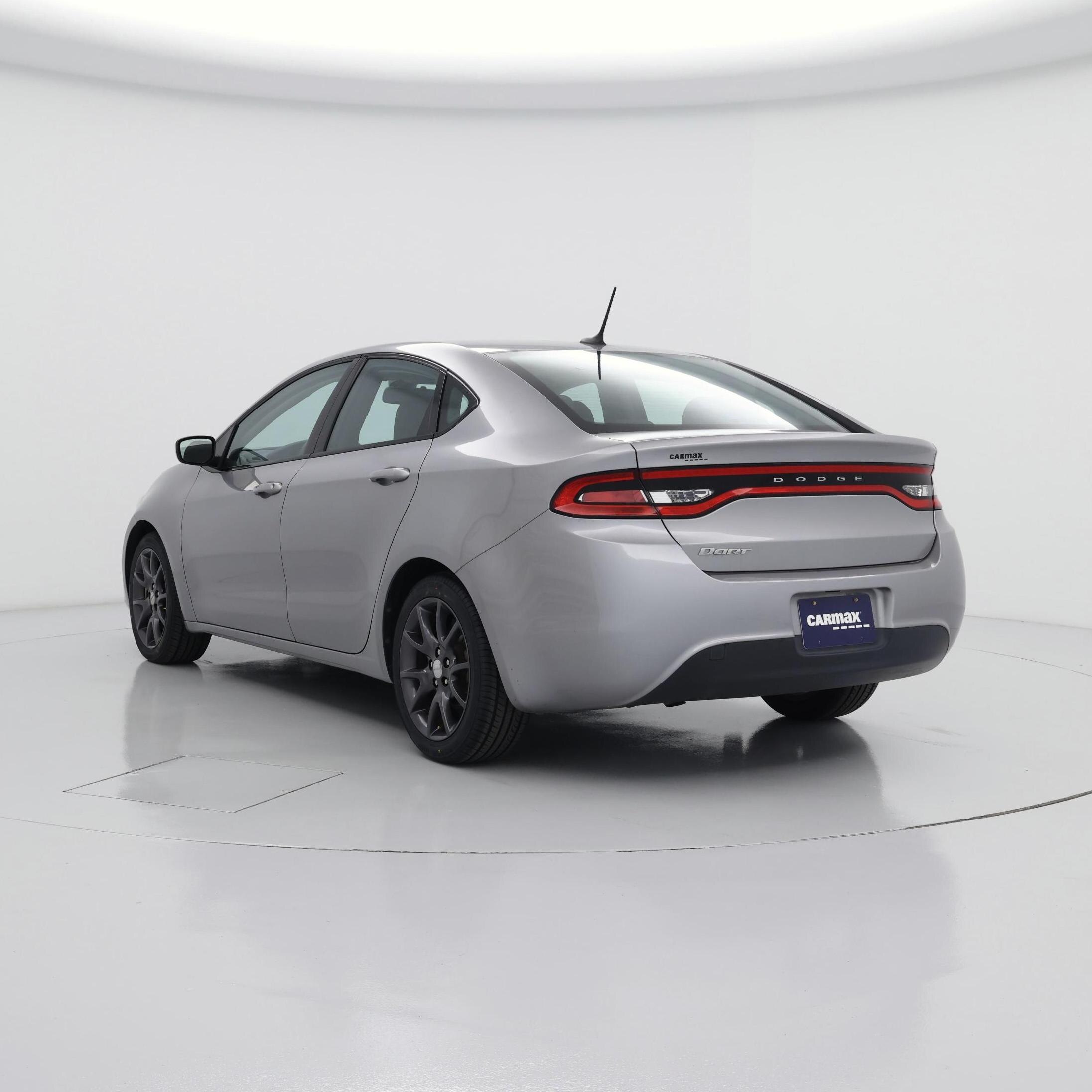 Thumbnail: 2016 Dodge Dart - 2