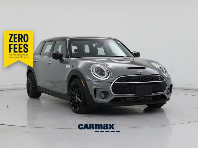 Gray 2022 MINI Cooper Clubman Wagon Front-Wheel Drive Automatic