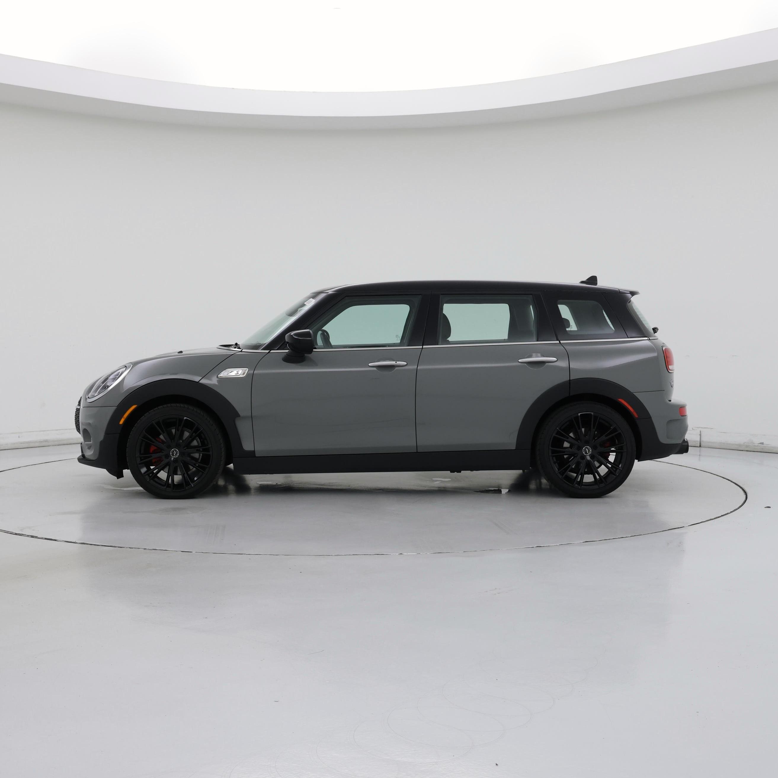 Thumbnail: 2022 MINI Cooper Clubman - 3