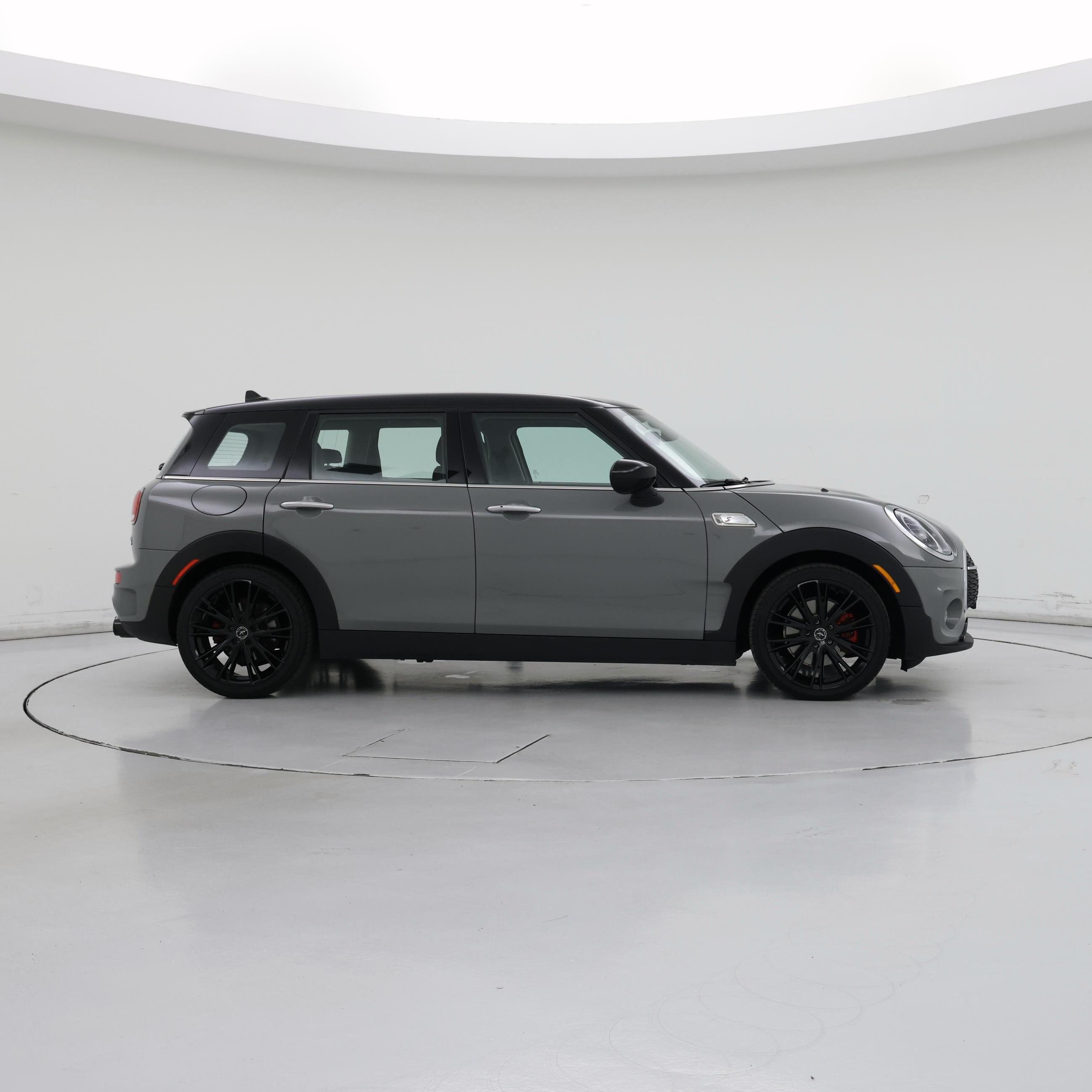 Thumbnail: 2022 MINI Cooper Clubman - 7