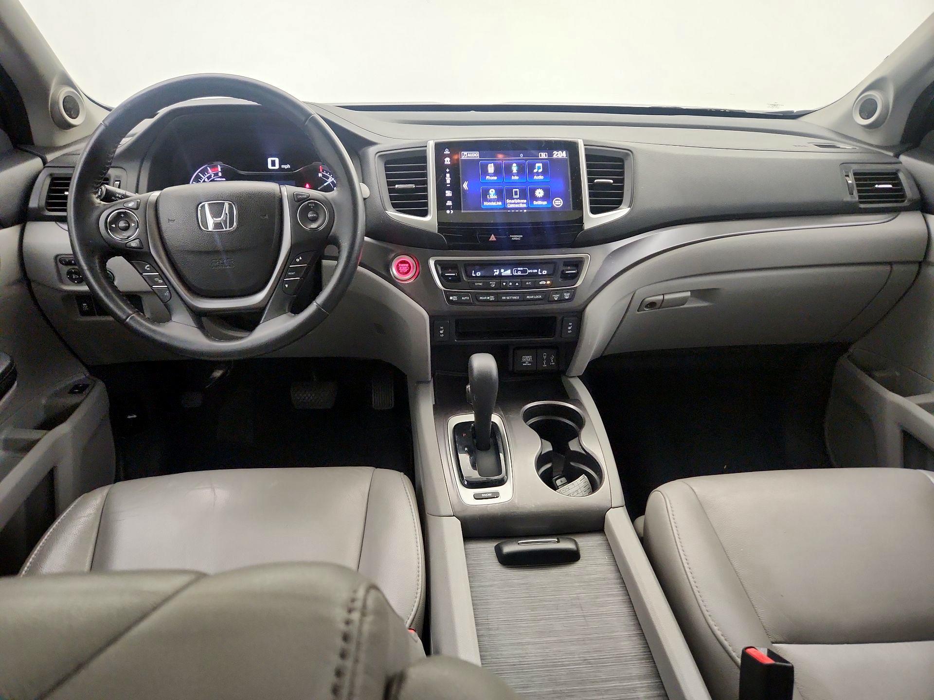Thumbnail: 2018 Honda Pilot - 9