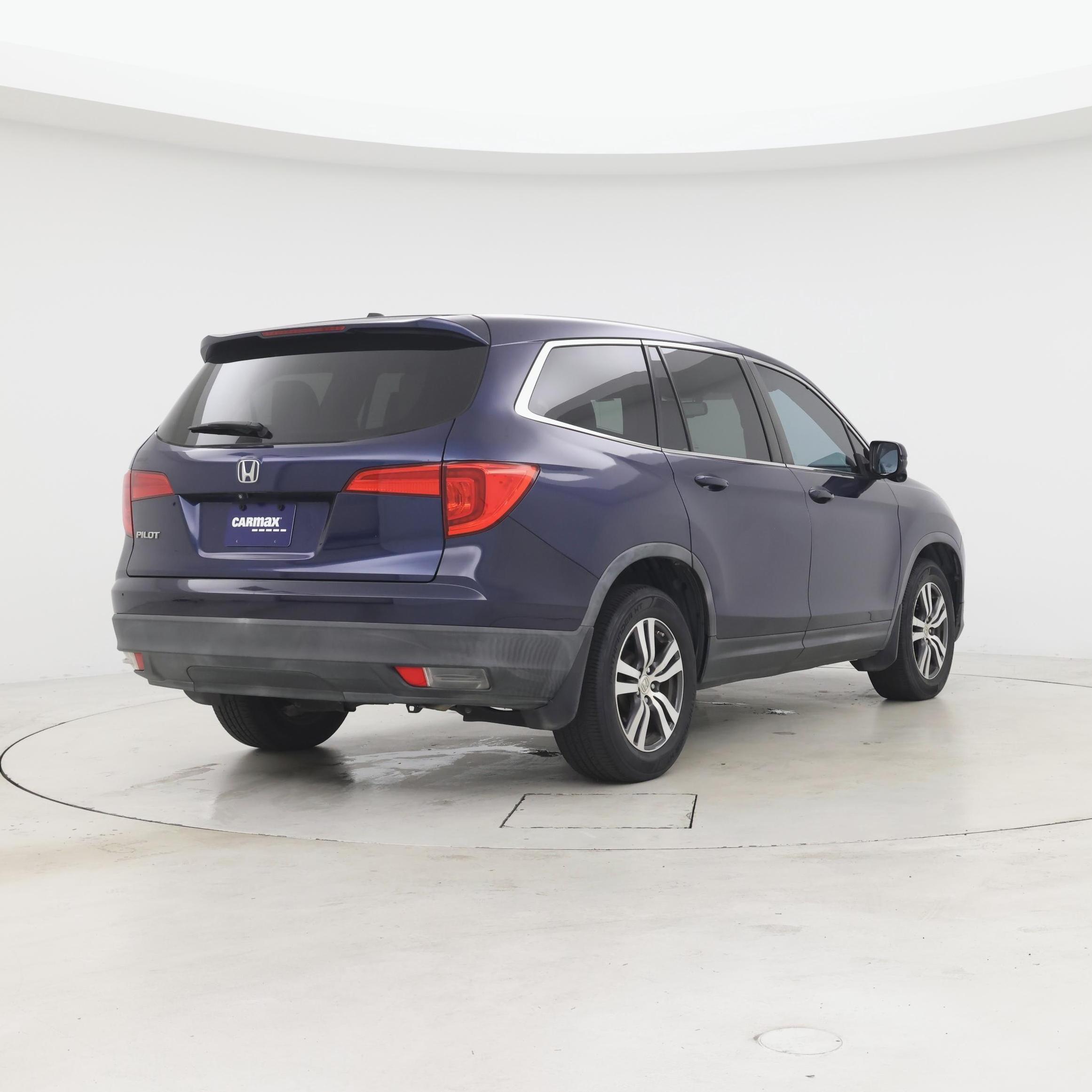 Thumbnail: 2018 Honda Pilot - 8