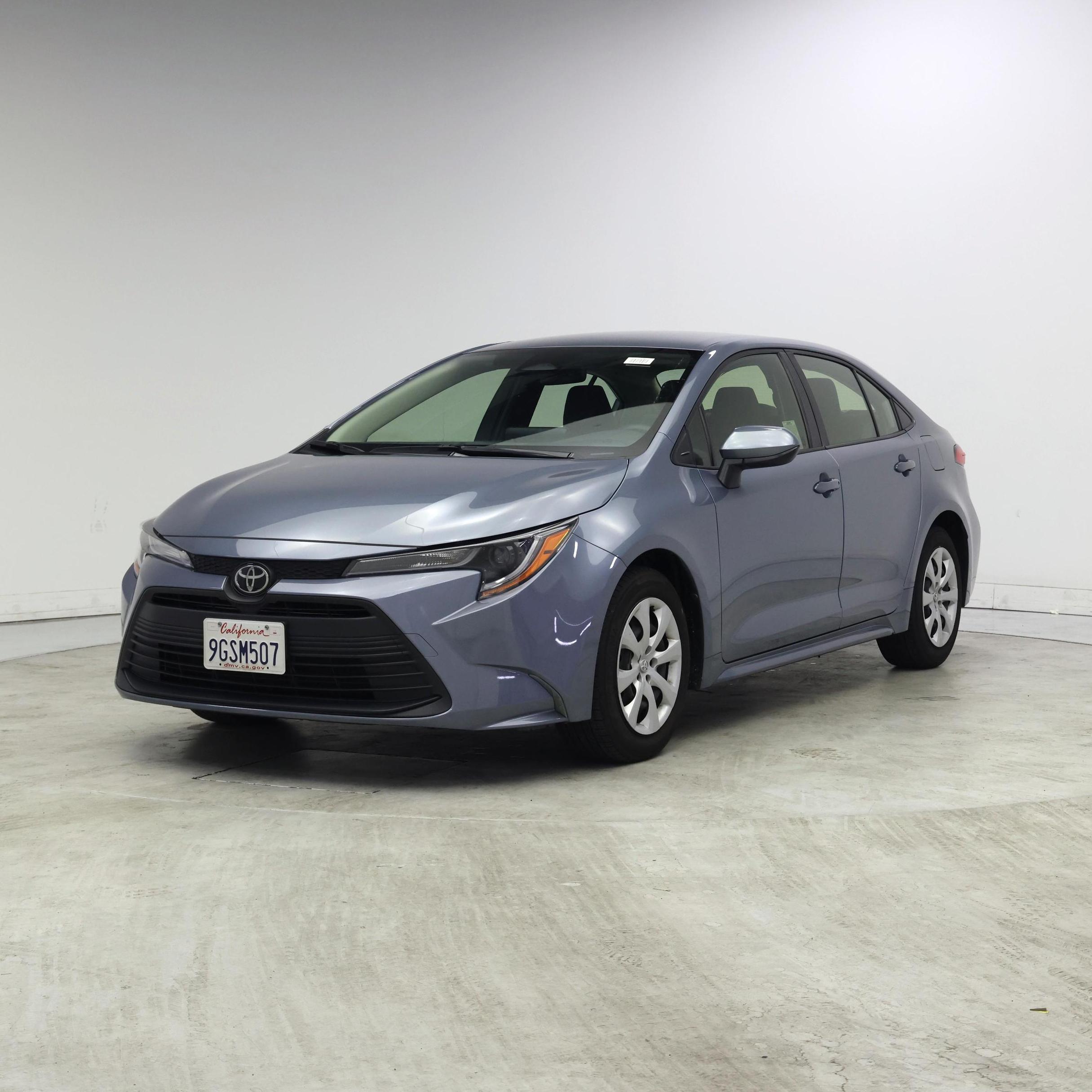 Thumbnail: 2023 Toyota Corolla - 4