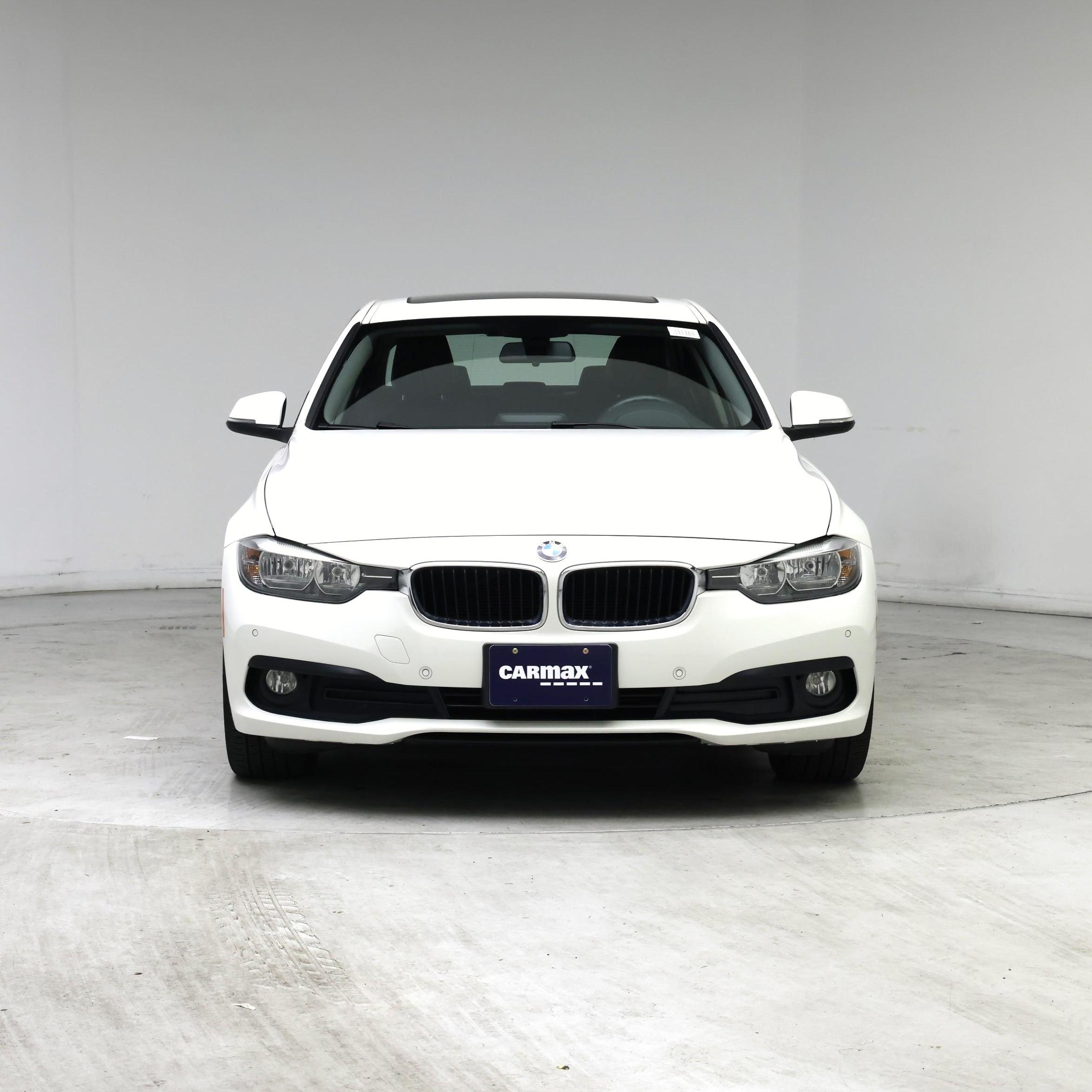 Thumbnail: 2016 BMW 3 Series - 5