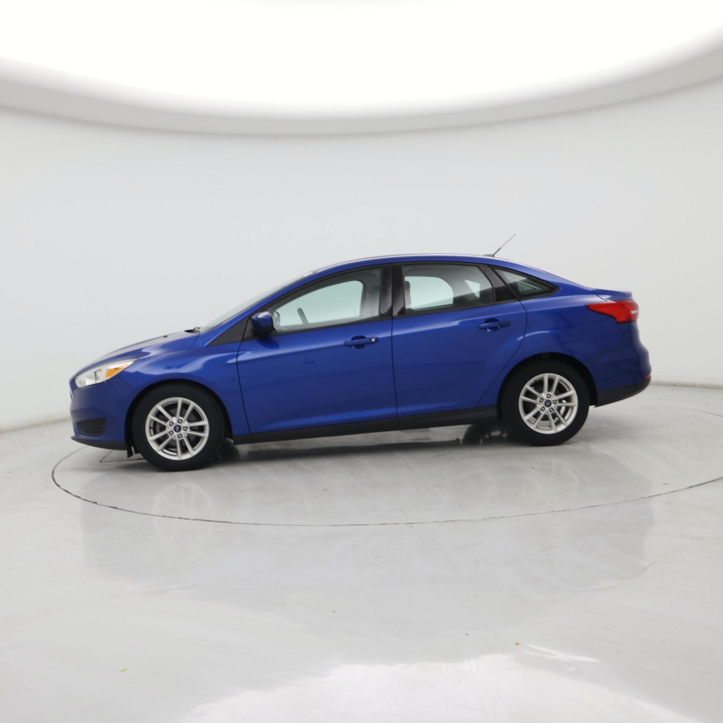 Thumbnail: 2018 Ford Focus - 3