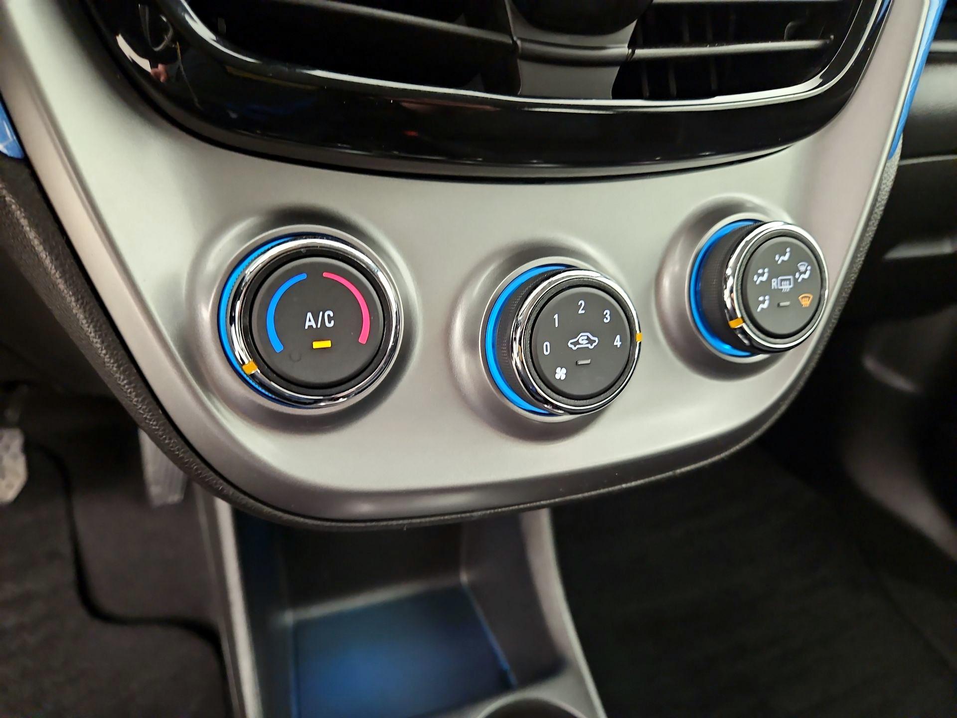 Thumbnail: 2016 Chevrolet Spark - 16