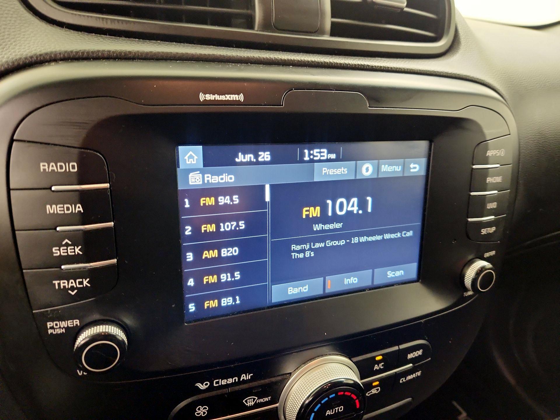 Thumbnail: 2018 Kia Soul - 15