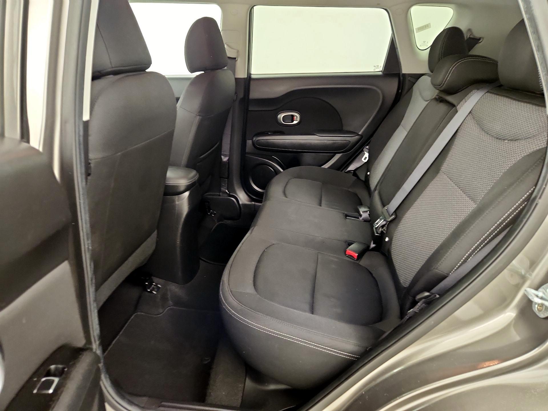 Thumbnail: 2018 Kia Soul - 19