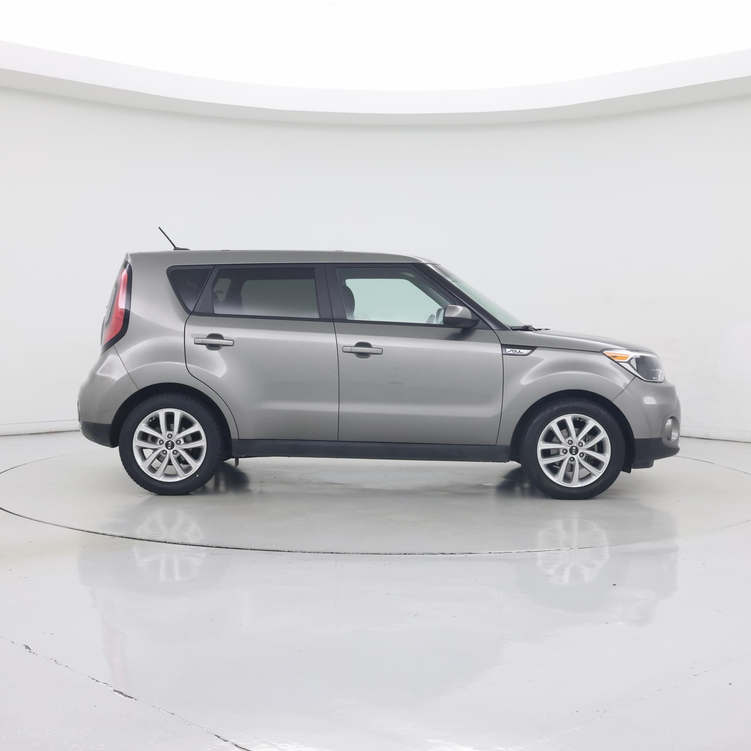 Thumbnail: 2018 Kia Soul - 7