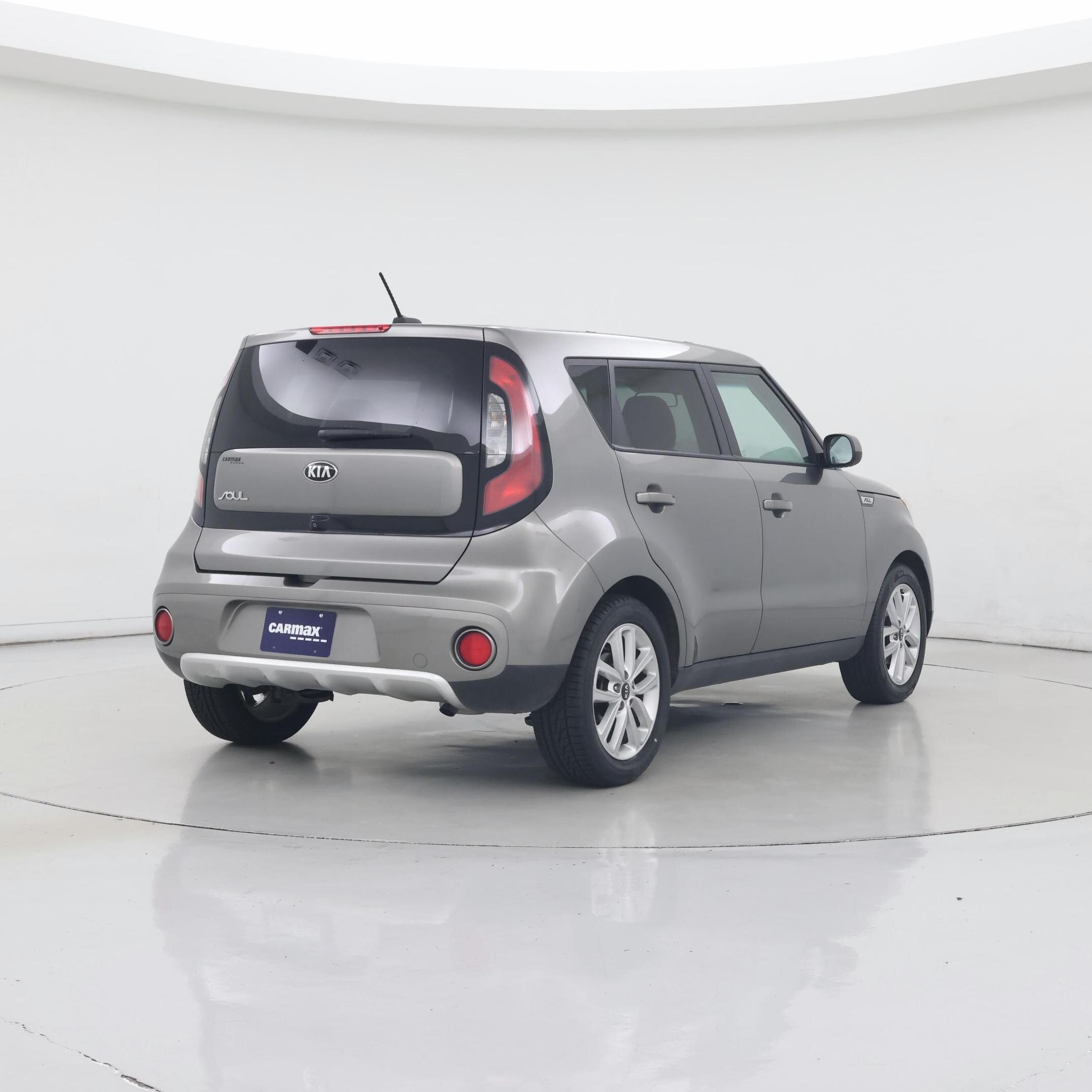 Thumbnail: 2018 Kia Soul - 8