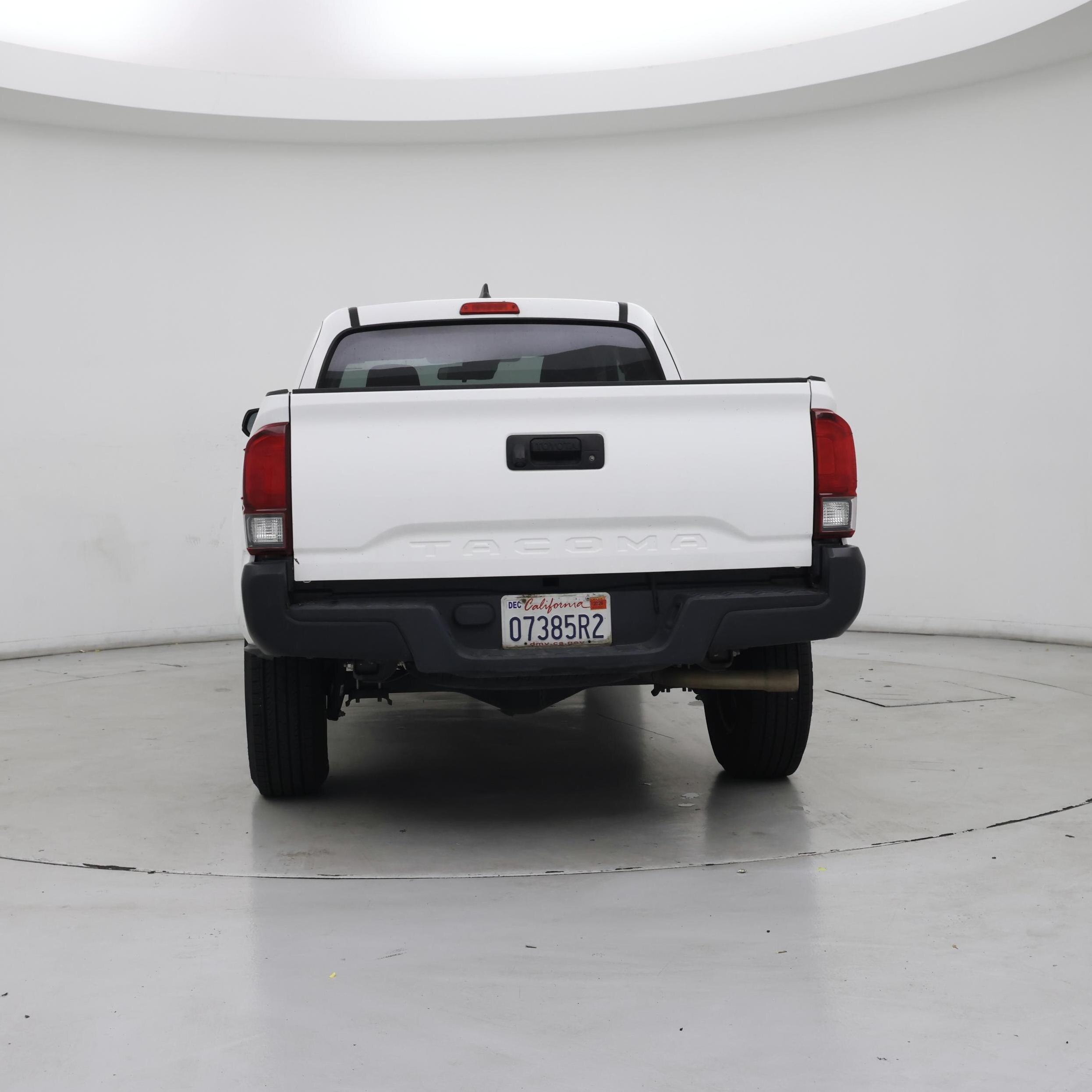 Thumbnail: 2019 Toyota Tacoma - 6