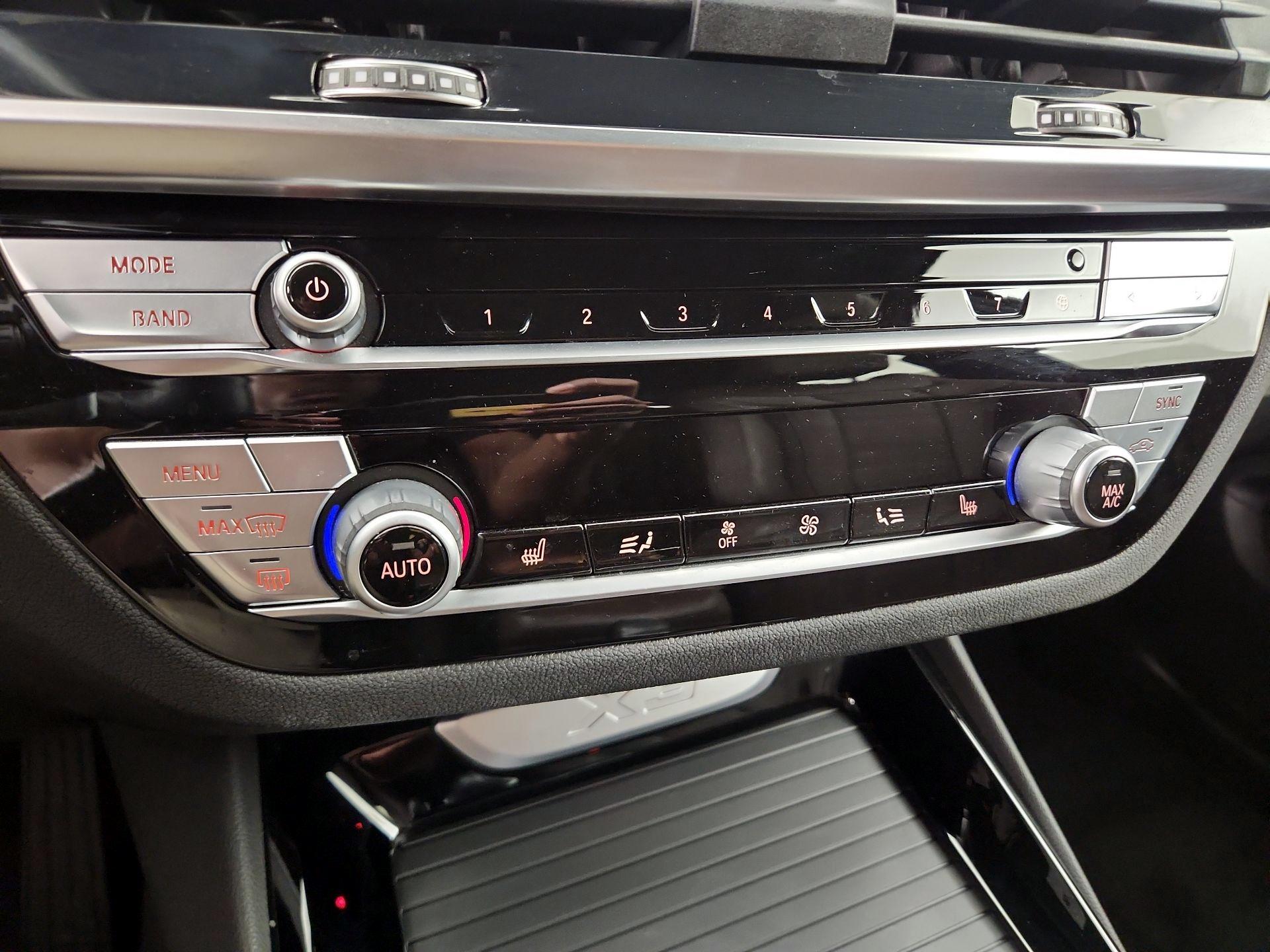 Thumbnail: 2020 BMW X3 - 17