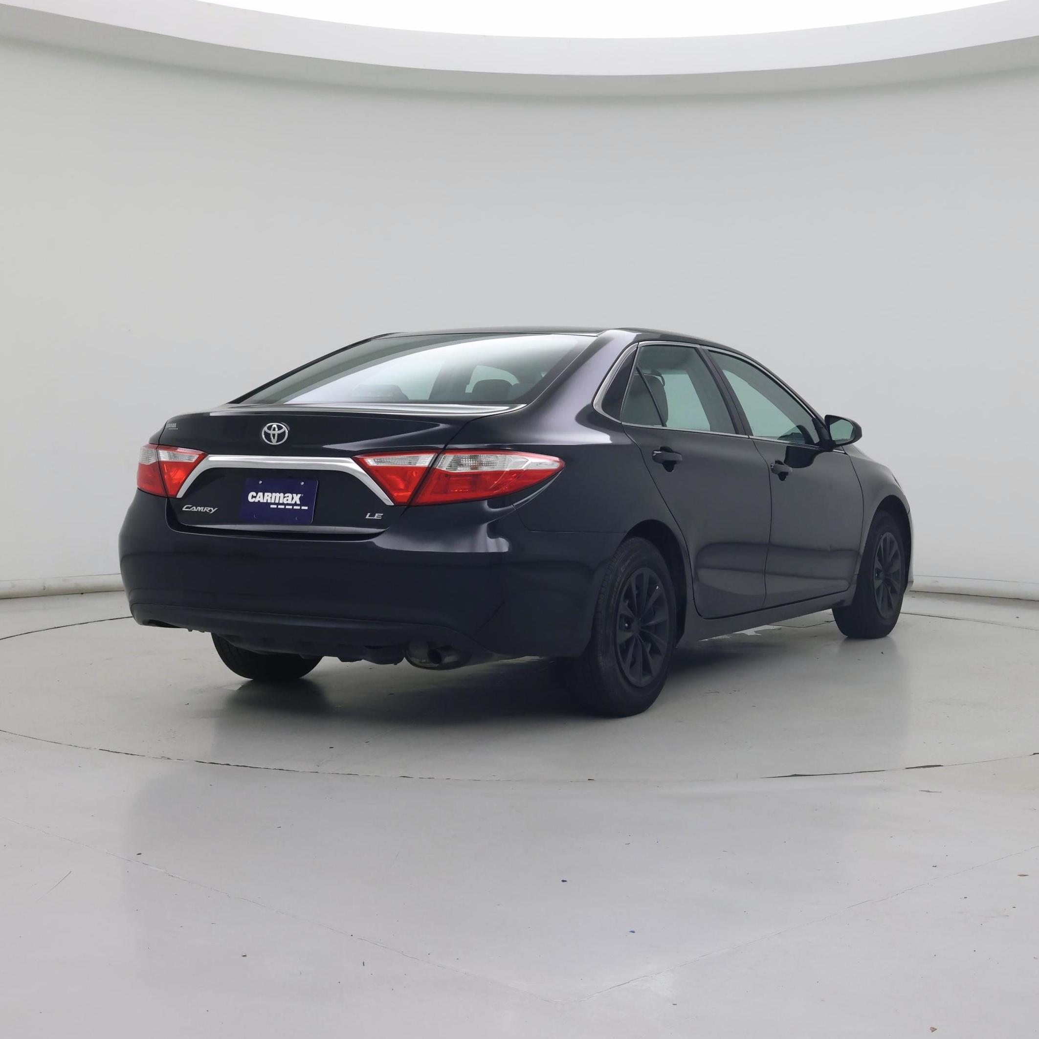 Thumbnail: 2016 Toyota Camry - 8