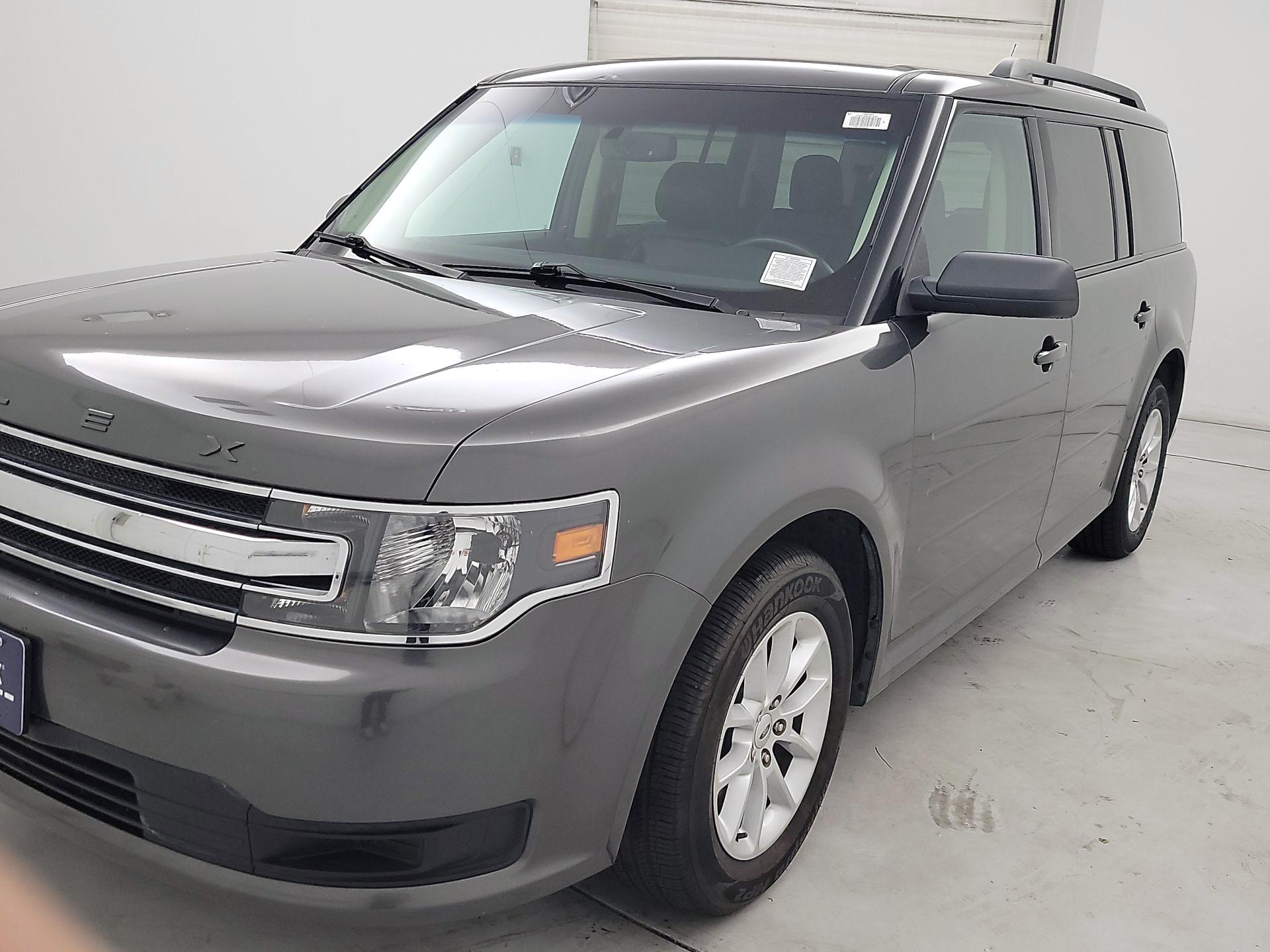 Thumbnail: 2016 Ford Flex - 3