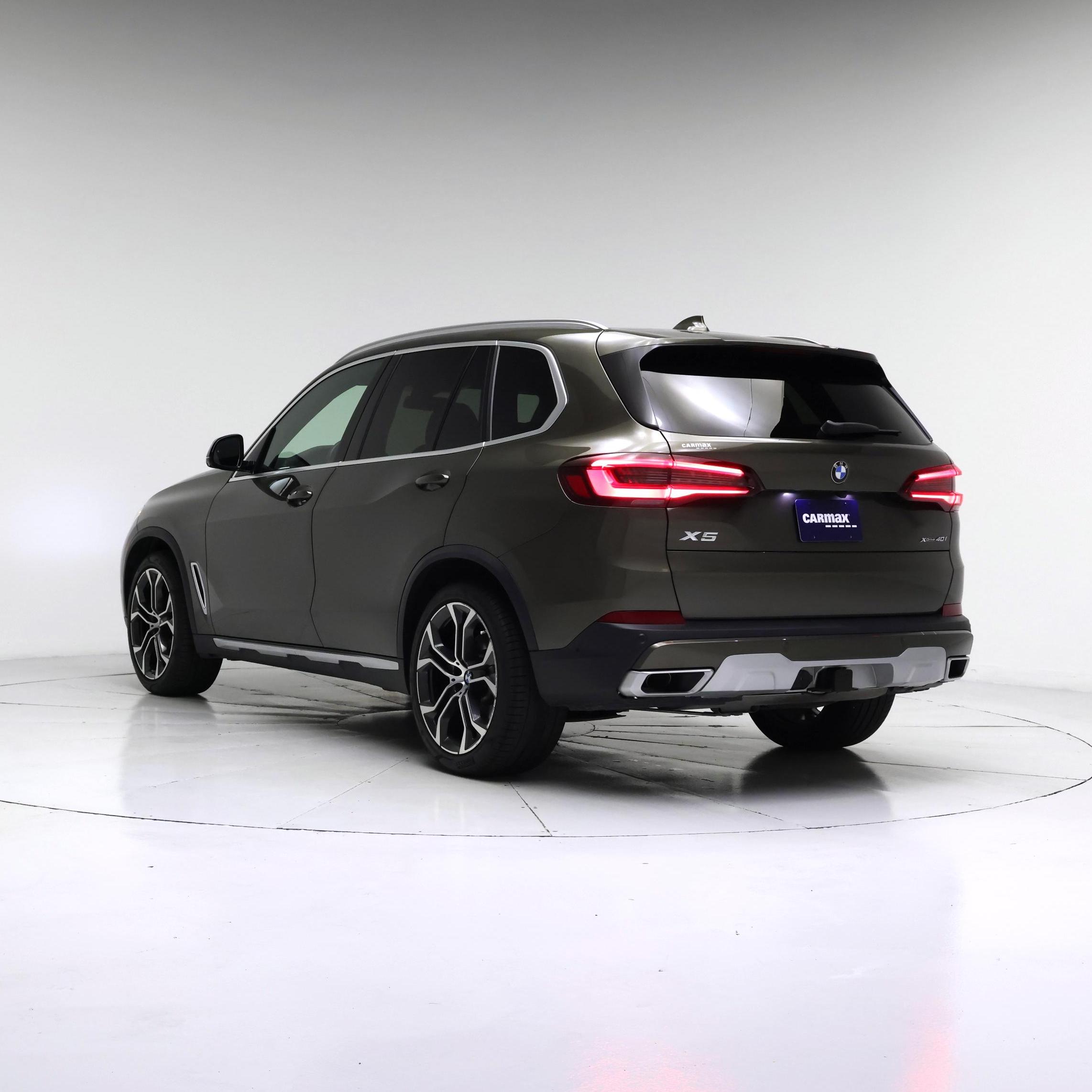 Thumbnail: 2021 BMW X5 - 2