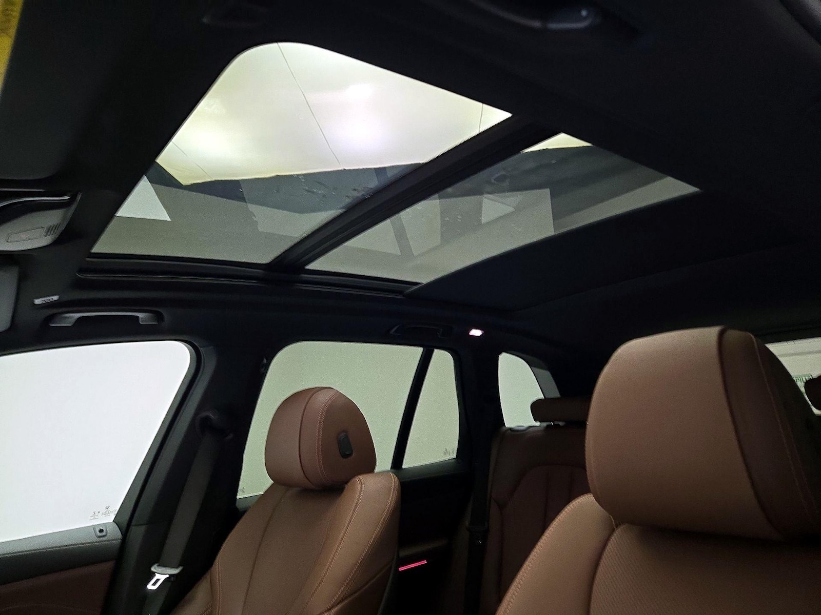 2021 BMW X5 40i - Photo 21