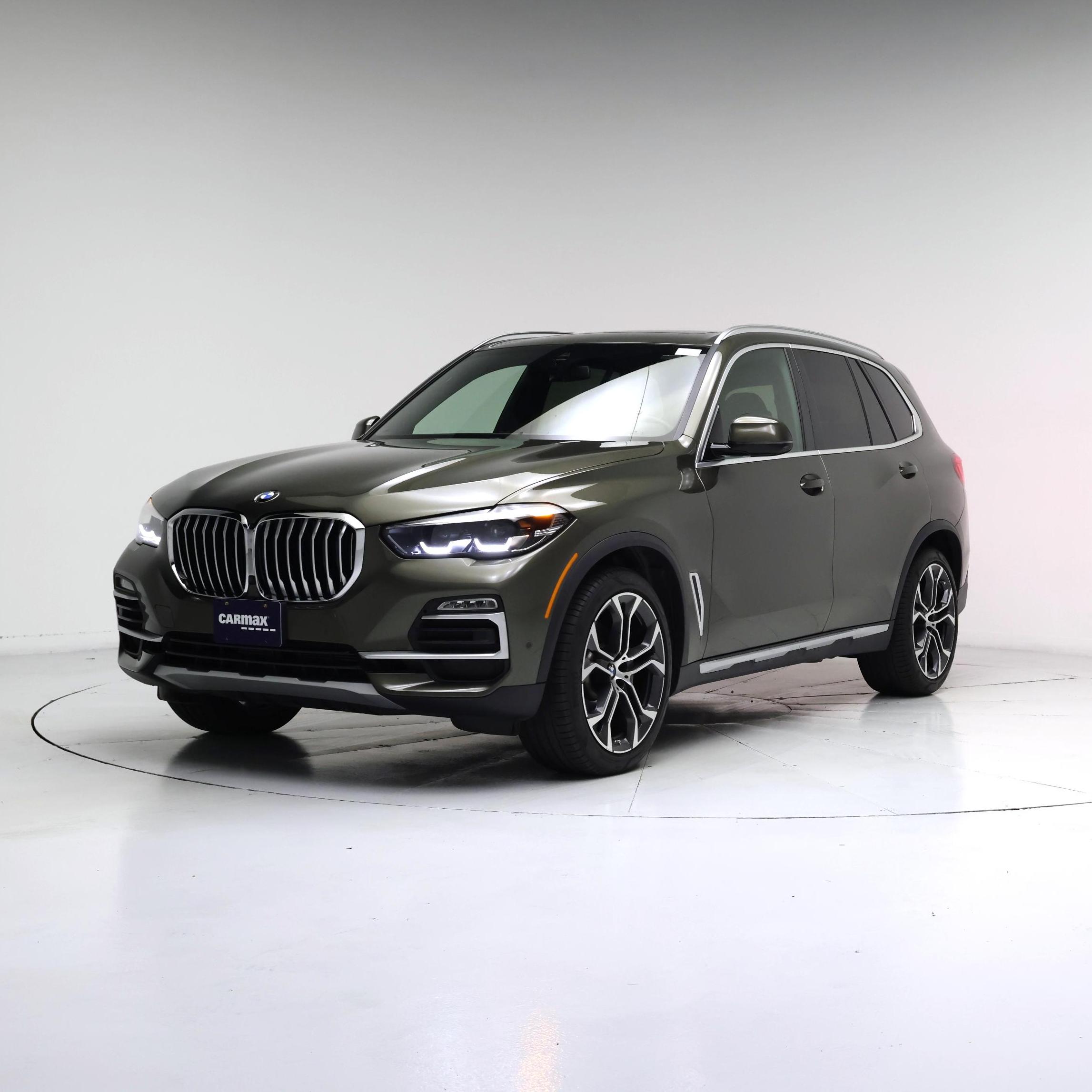 Thumbnail: 2021 BMW X5 - 4