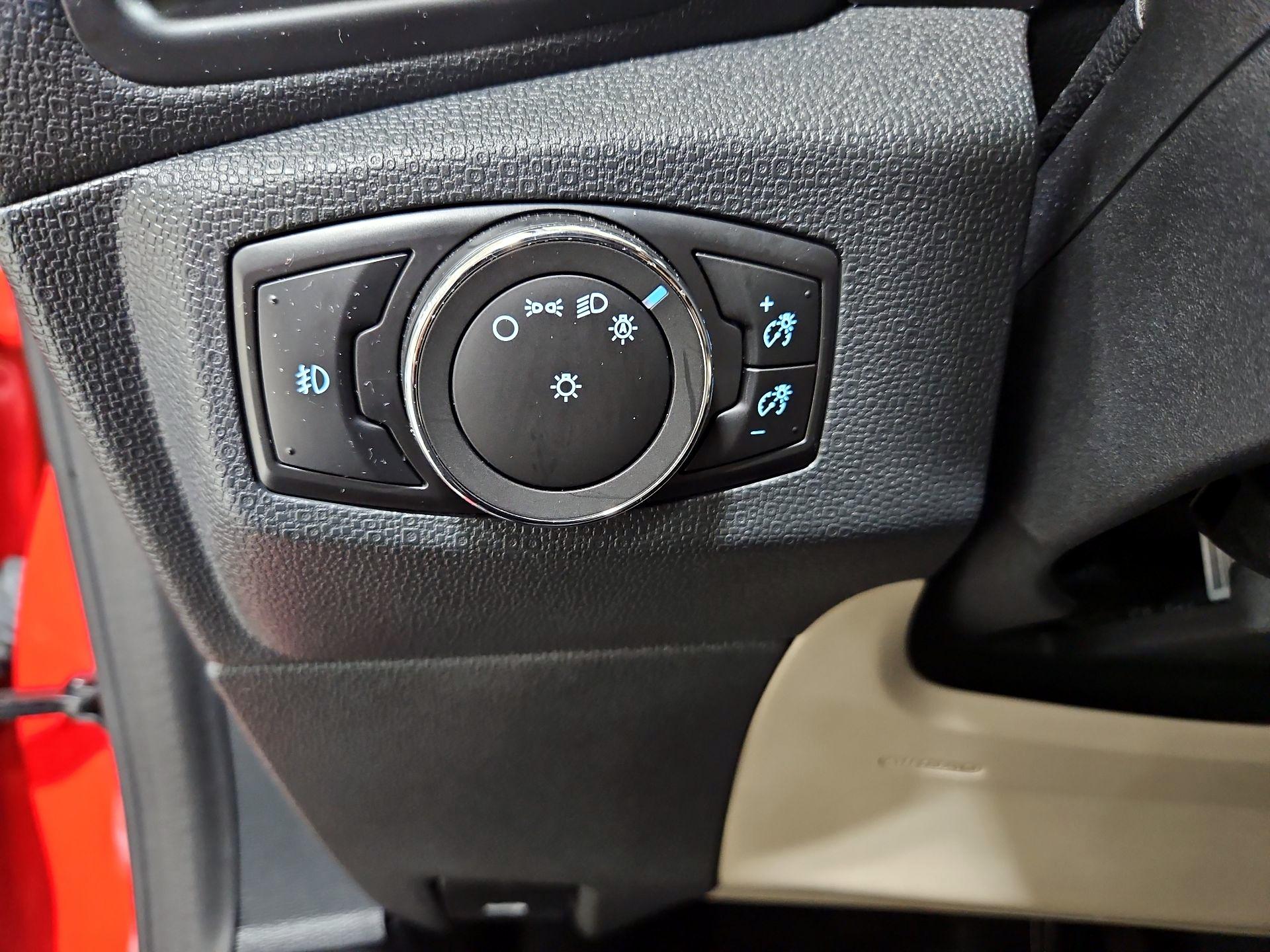 Thumbnail: 2021 Ford EcoSport - 13
