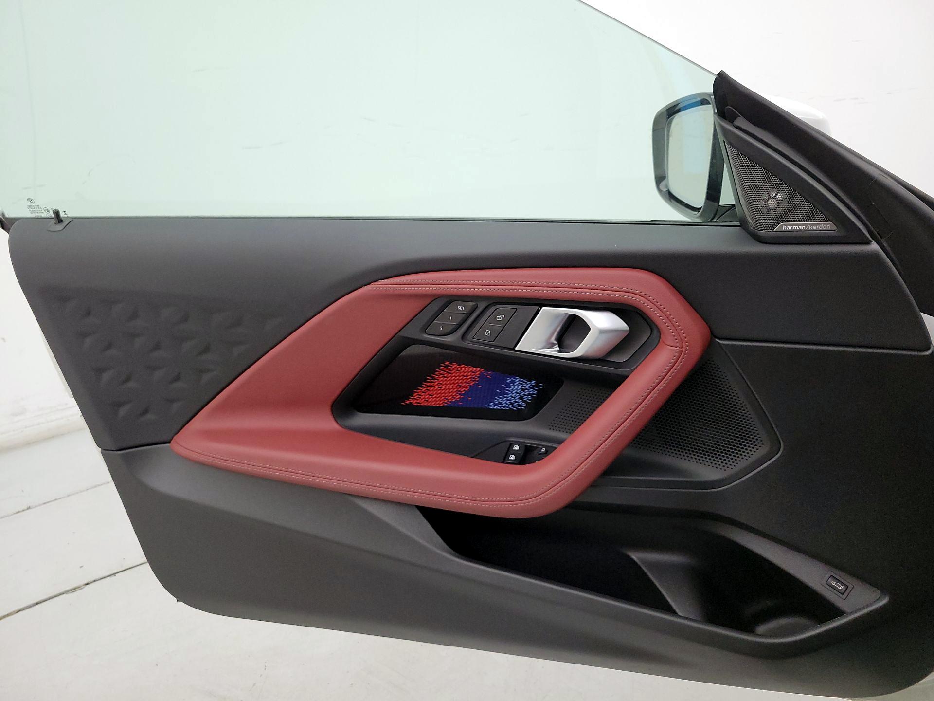 Thumbnail: 2025 BMW 2 Series - 12