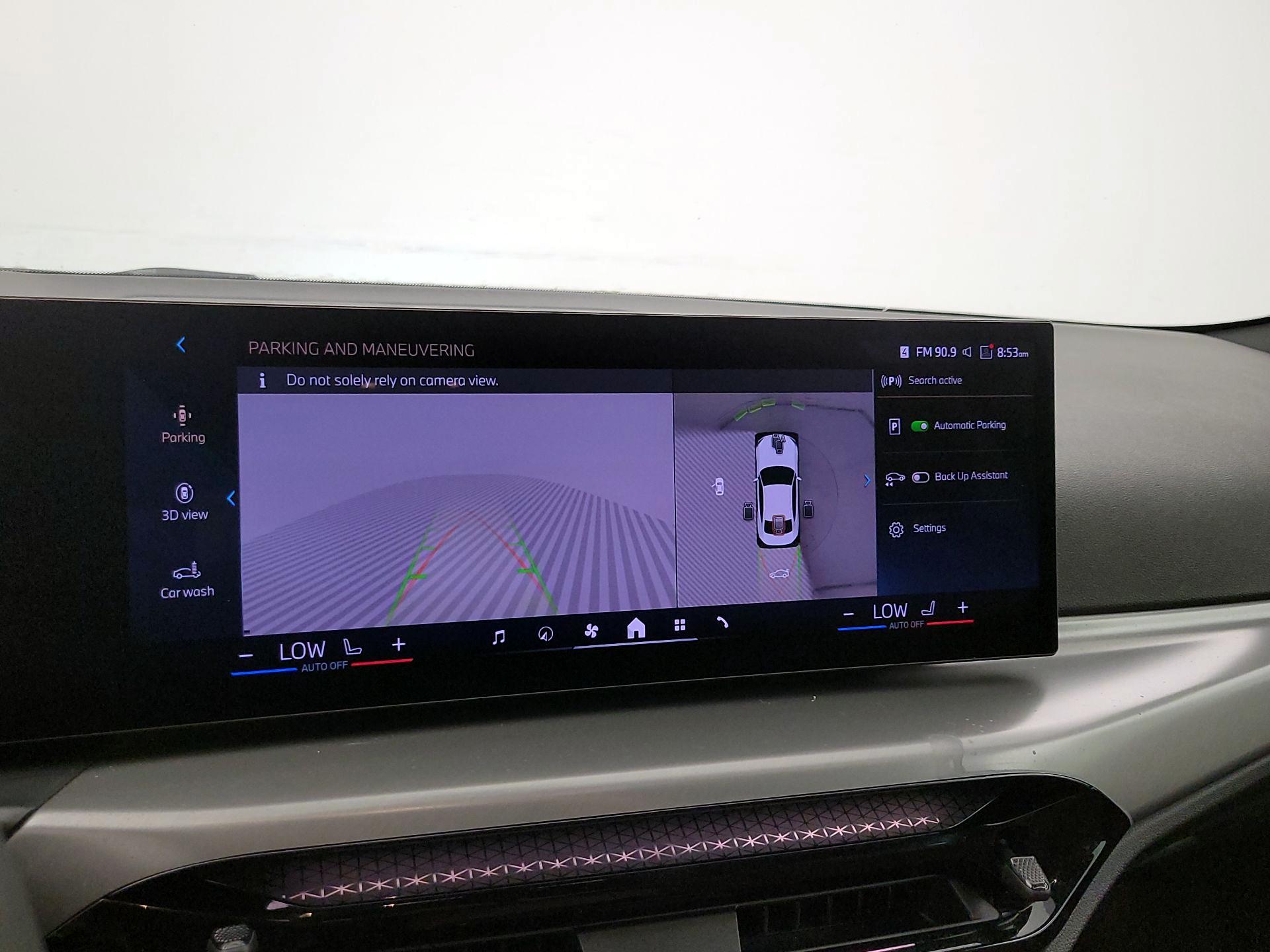 Thumbnail: 2025 BMW 2 Series - 15