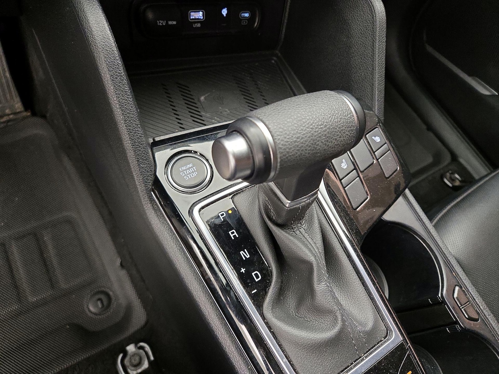 2025 Kia Sportage X-Line - Photo 17