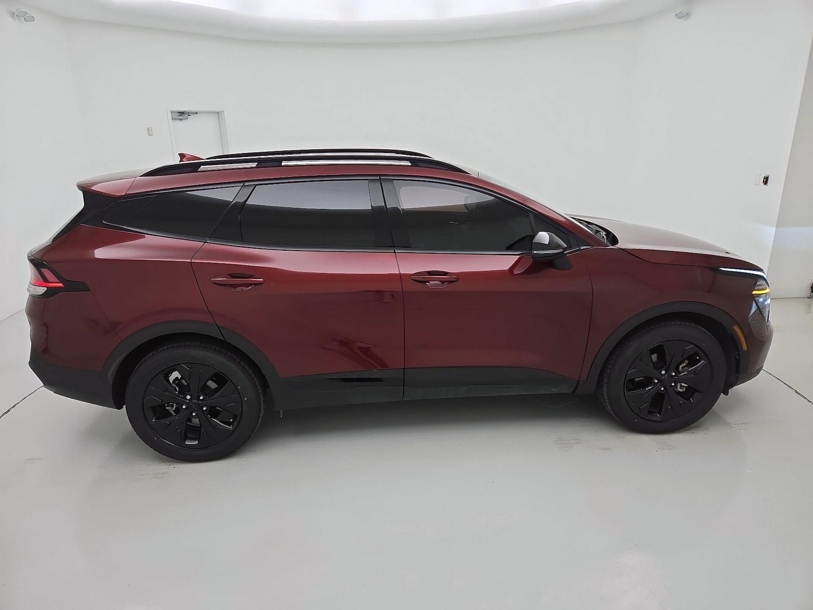 2025 Kia Sportage X-Line - Photo 4