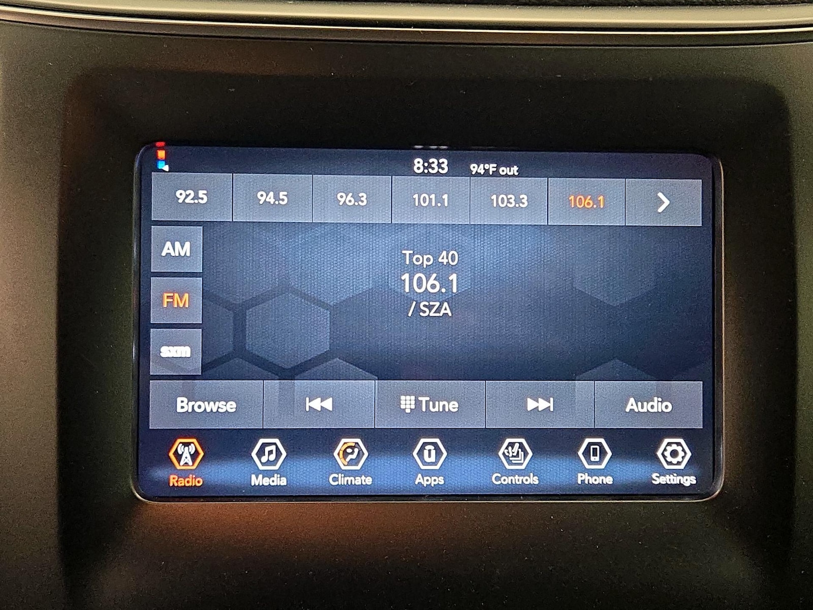 2021 Jeep Cherokee Altitude - Photo 16