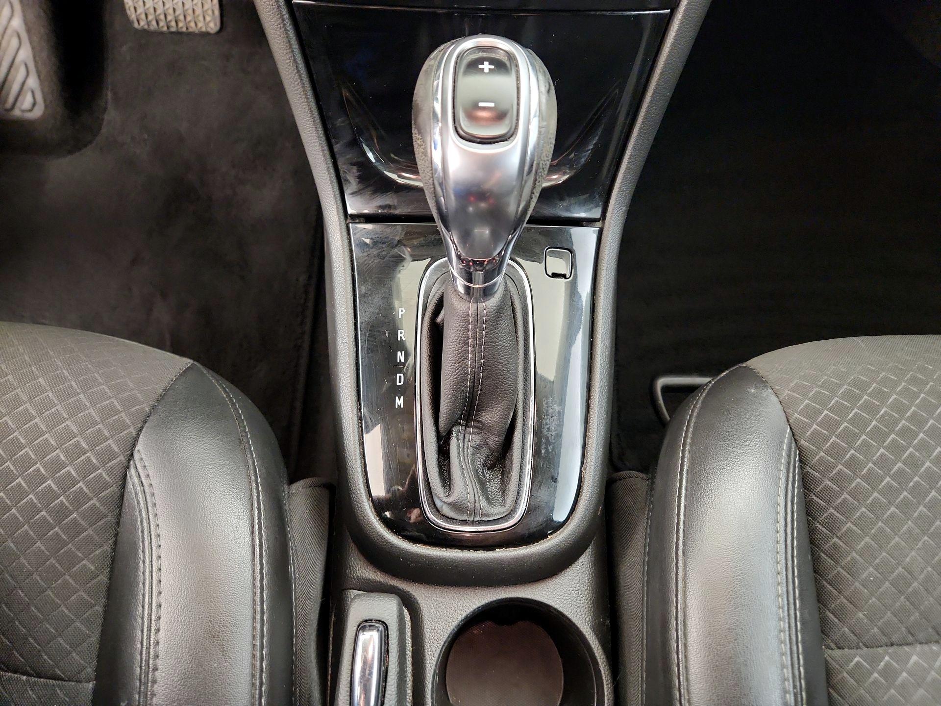 Thumbnail: 2019 Buick Encore - 17