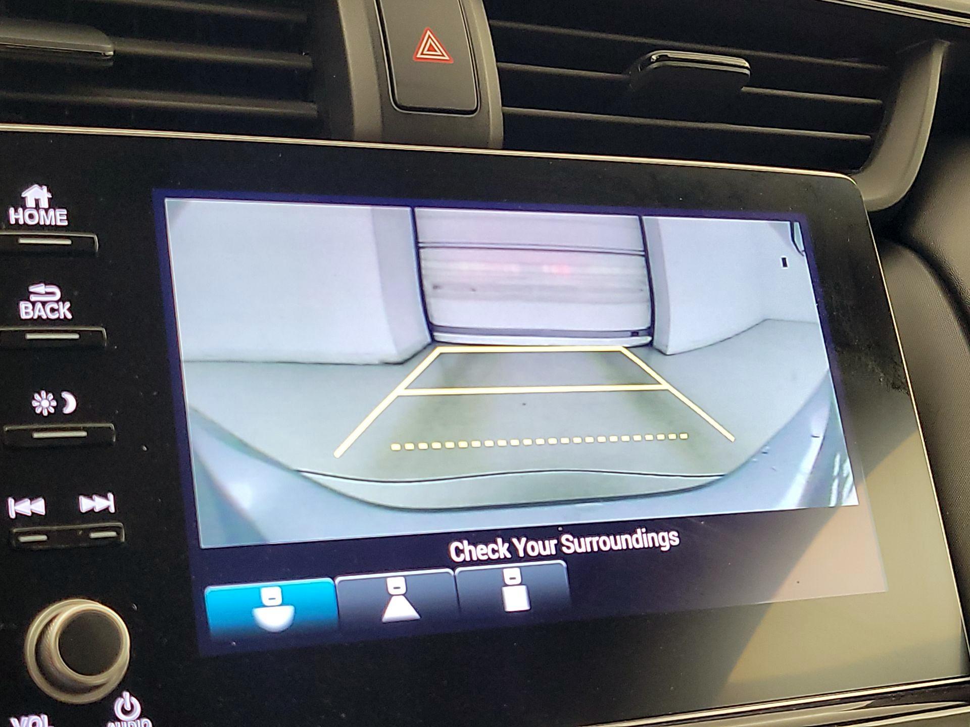 Thumbnail: 2020 Honda Insight - 14