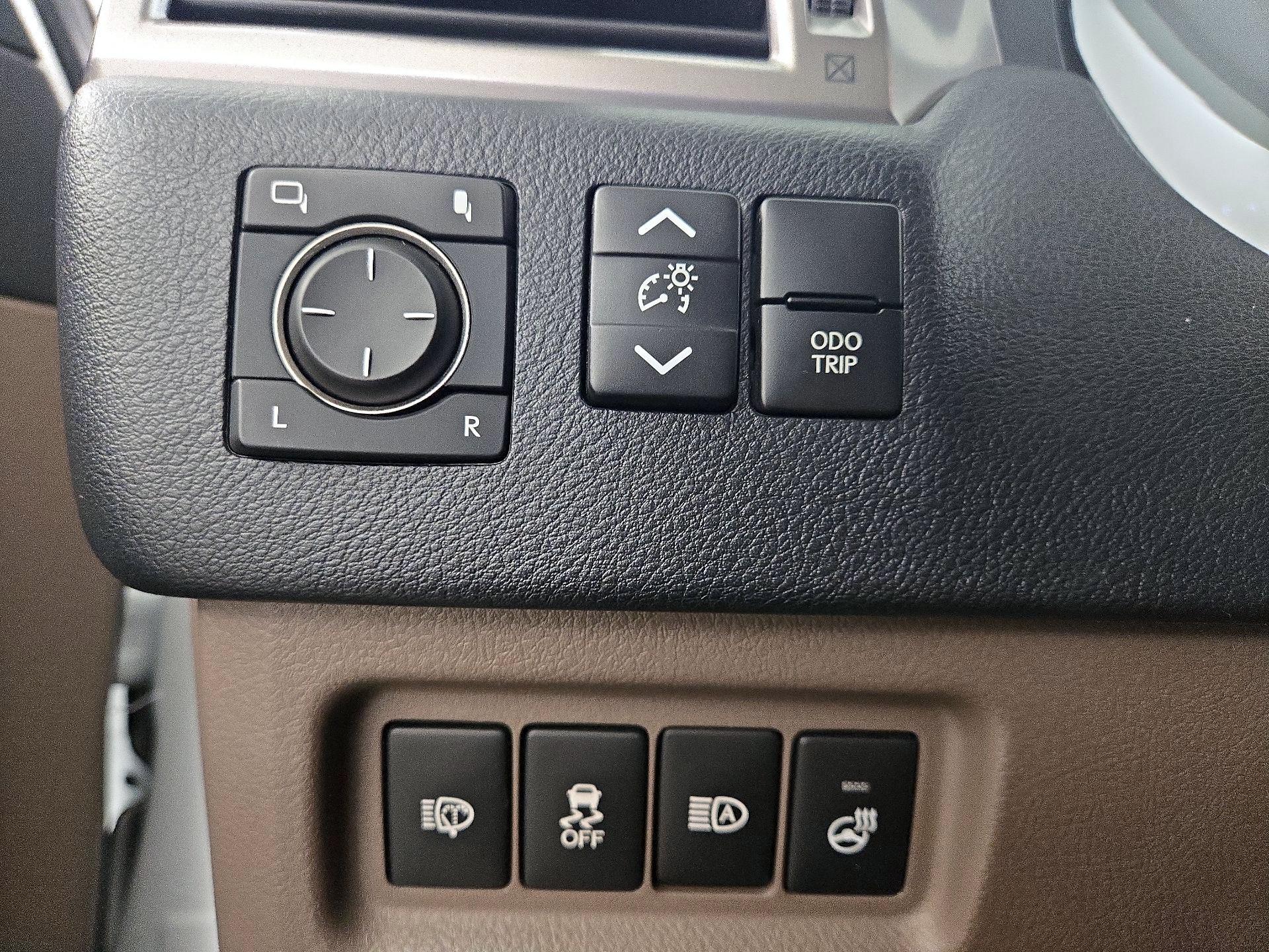 Thumbnail: 2022 Lexus GX - 13