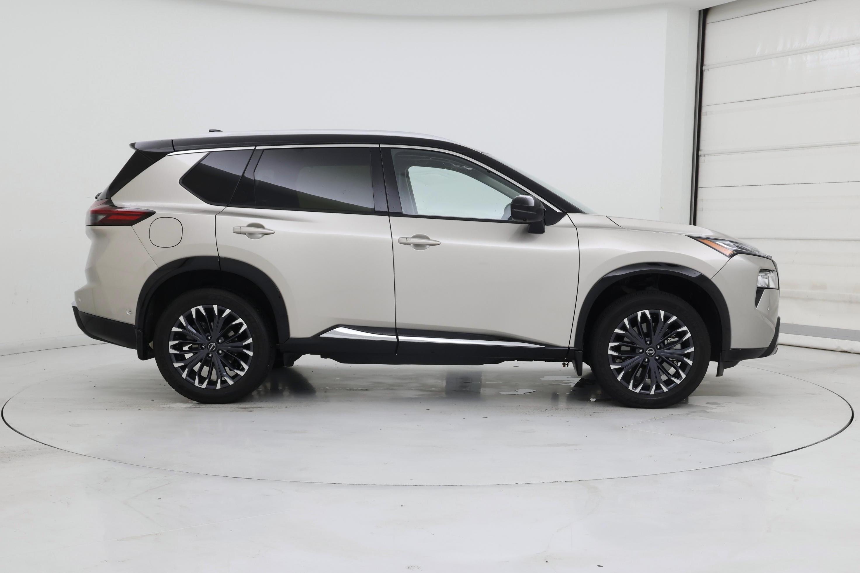 Thumbnail: 2025 Nissan Rogue - 7