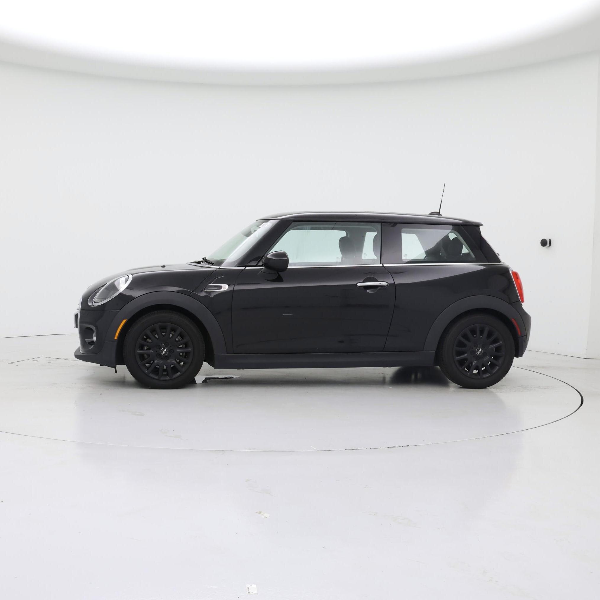 Thumbnail: 2019 MINI Cooper Hardtop - 3