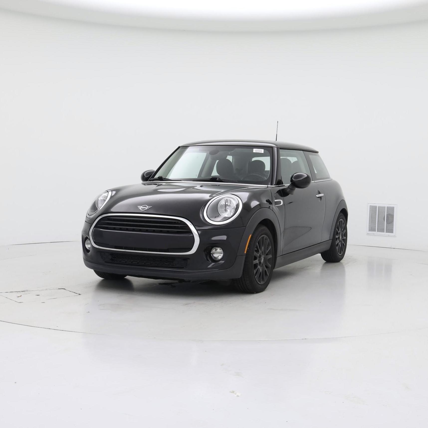 Thumbnail: 2019 MINI Cooper Hardtop - 4